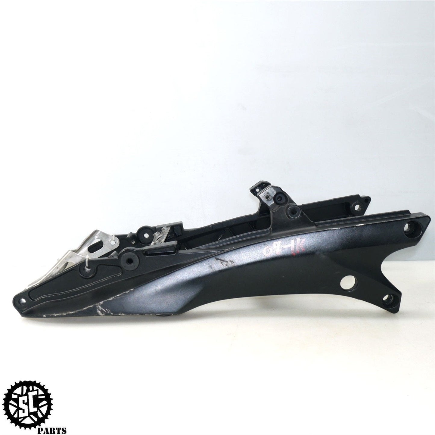 2007 2008 SUZUKI GSXR1000 REAR SUBFRAME RAIL LEFT RIGHT S68