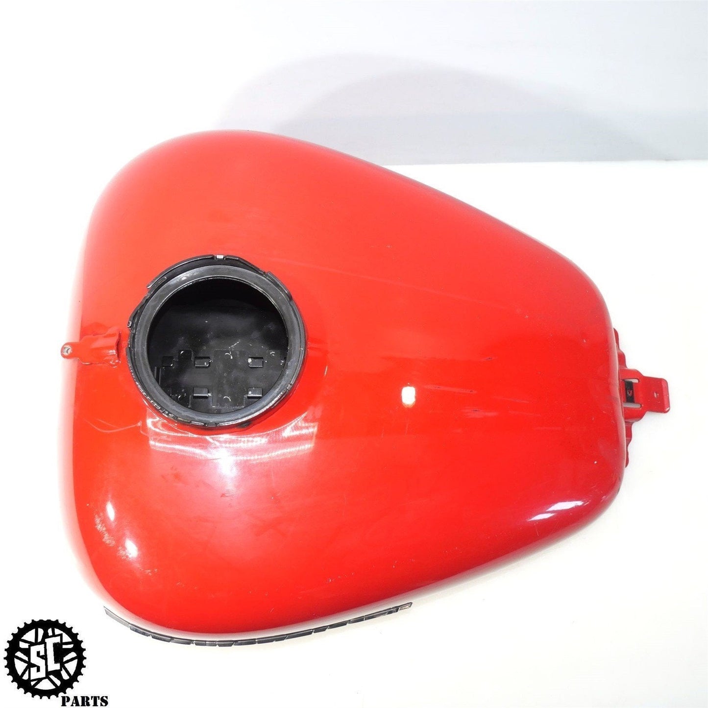 2009-2021 HARLEY STREET GLIDE FUEL GAS TANK 61356-08 HD38