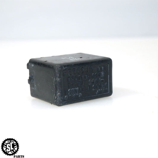 11-23 SUZUKI GSXR 600 750 TURN SIGNAL FLASHER SWITCH RELAY S38