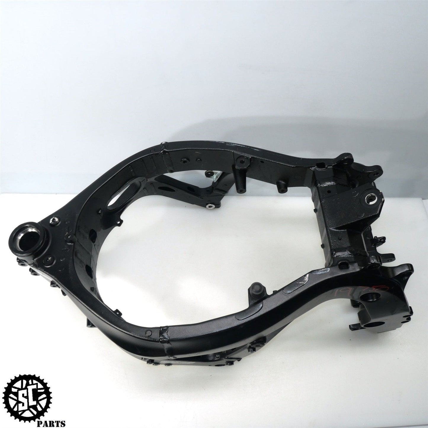 11-23 SUZUKI GSXR 600 750 FRAME CHASSIS *S* S38