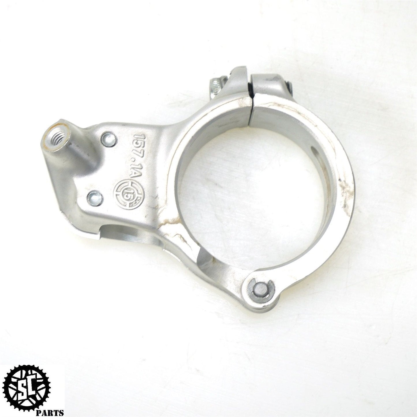 16 17 18 DUCATI PANIGALE 899 959 1199 1299 RIGHT CLIP ON HANDLEBAR BRACKET D25