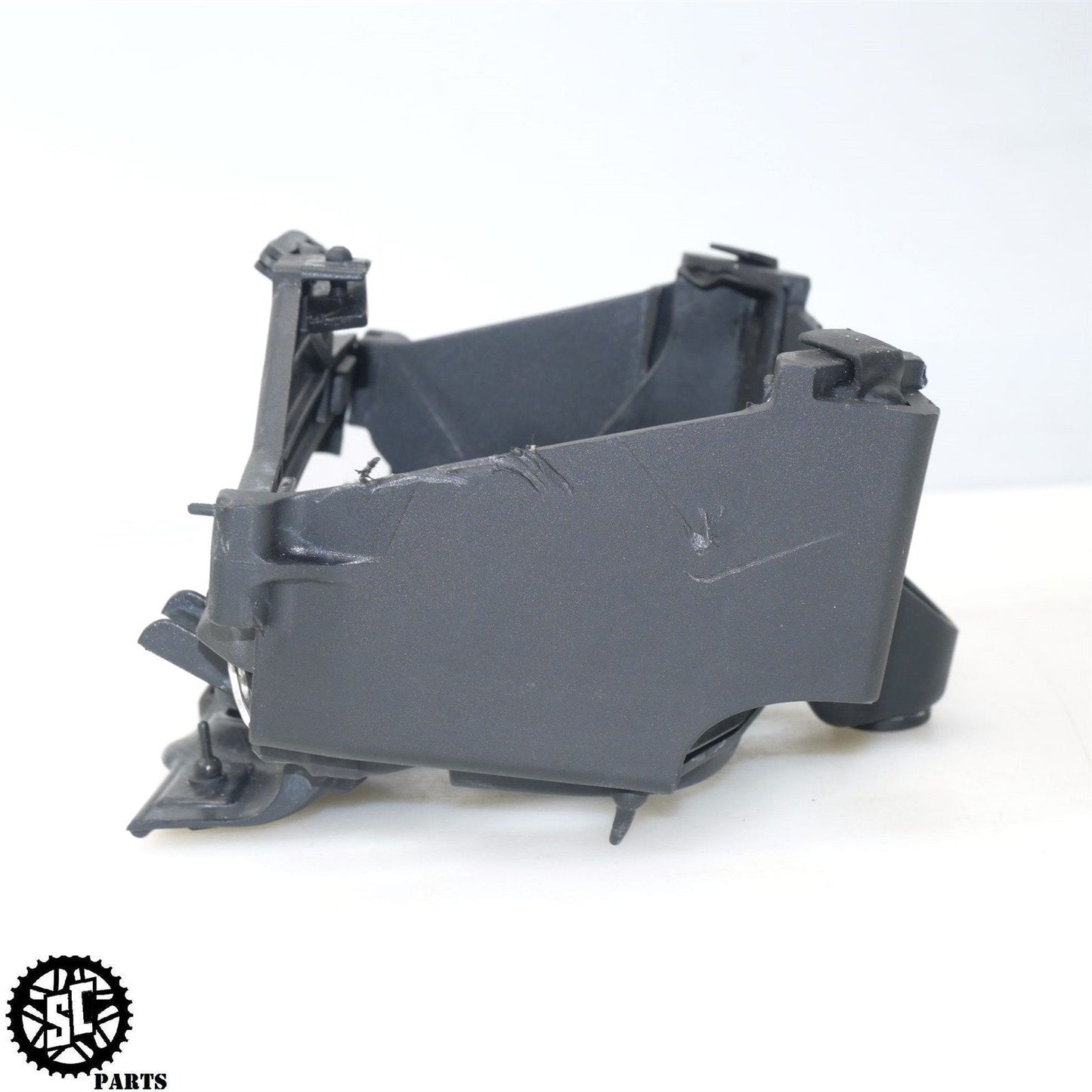 16 17 18 DUCATI PANIGALE 859 959 1199 1299 BATTERY BOX TRAY 8291A541BD25