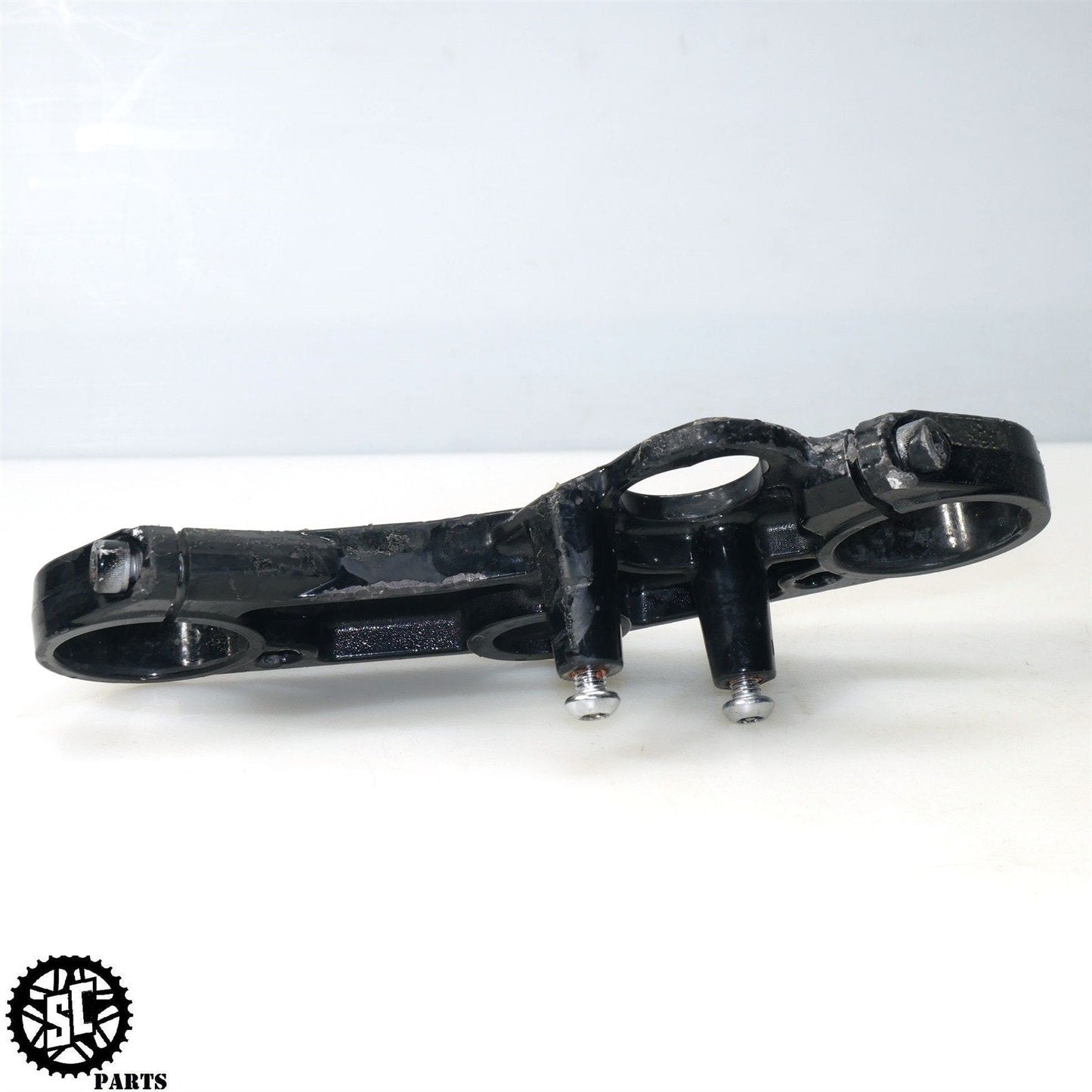 2007 2008 SUZUKI GSXR1000 UPPER TRIPLE TREE CLAMP S72