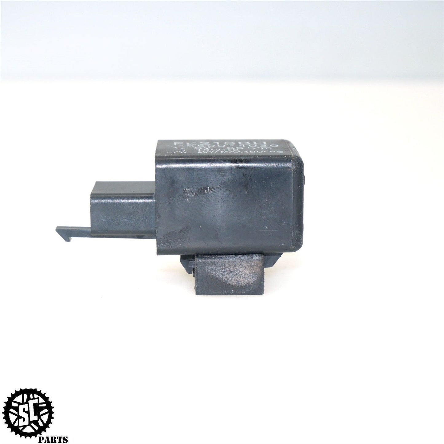 2007-2012 TRIUMPH STREET TRIPLE 675 TURN SIGNAL FLASHER RELAY SWITCH T40