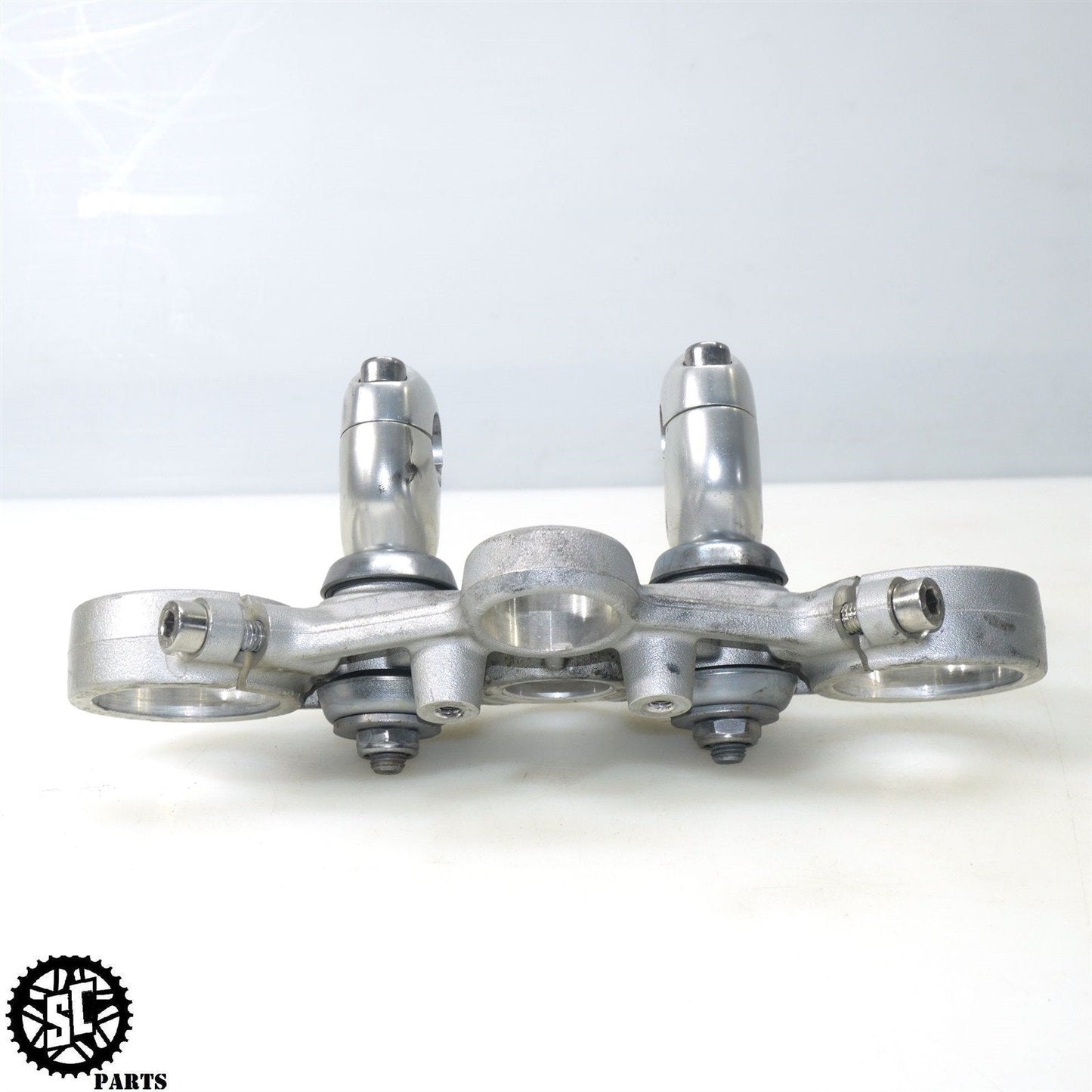 2007-2012 TRIUMPH STREET TRIPLE 675 UPPER TRIPLE TREE TOP CLAMP RISER T40