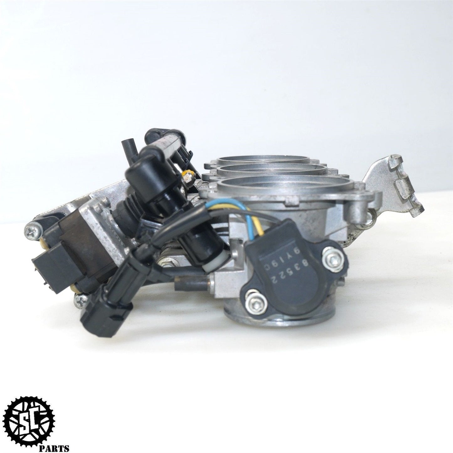 2007-2012 TRIUMPH STREET TRIPLE 675 THROTTLE BODY INJECTOR T40