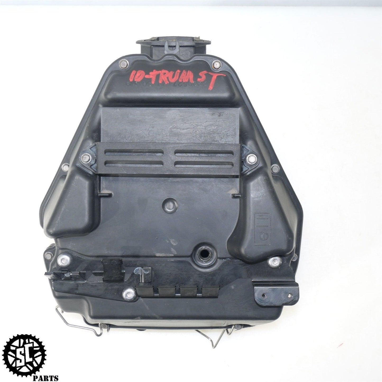 2007-2012 TRIUMPH STREET TRIPLE 675 AIRBOX INTAKE FILTER HOUSING T40