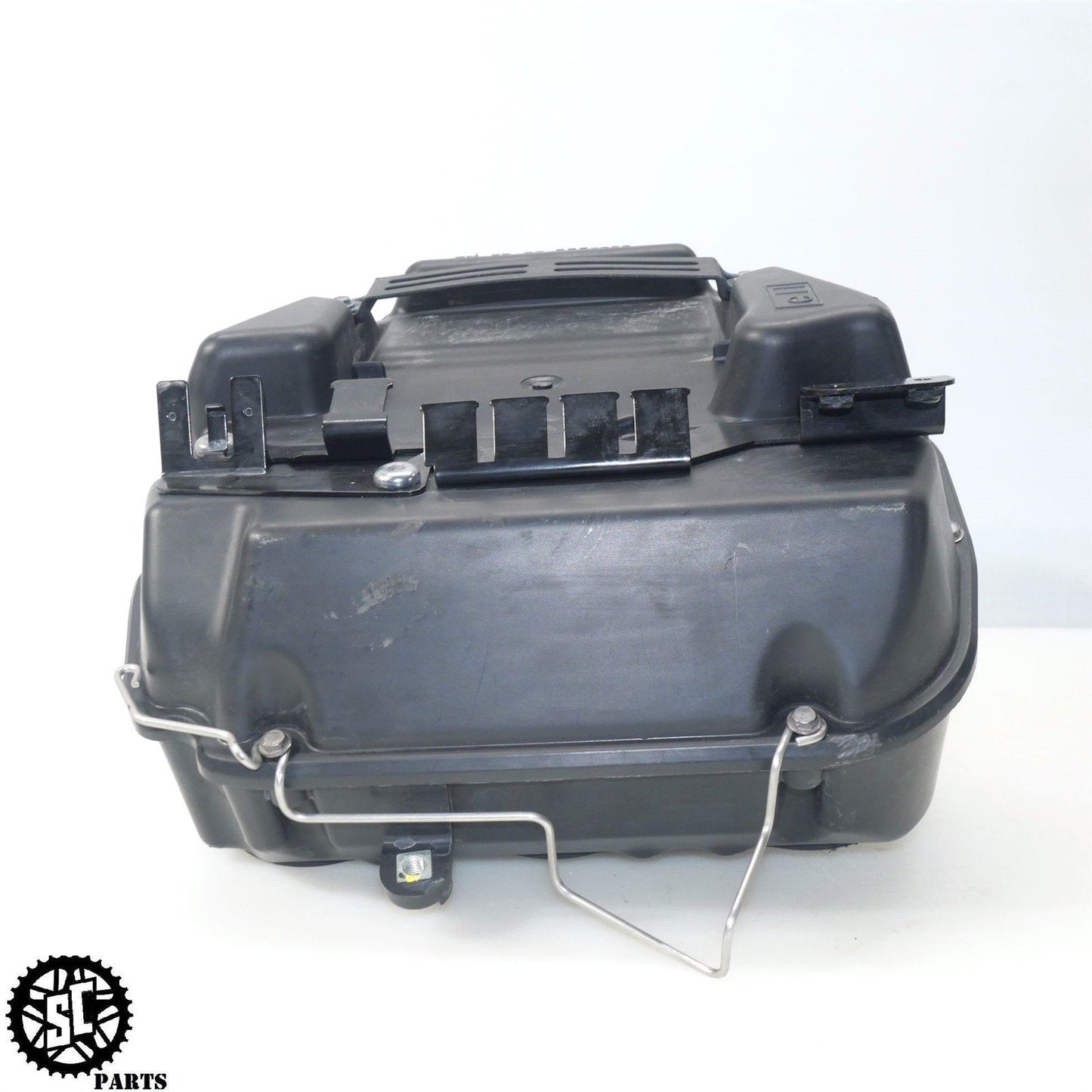 2007-2012 TRIUMPH STREET TRIPLE 675 AIRBOX INTAKE FILTER HOUSING T40