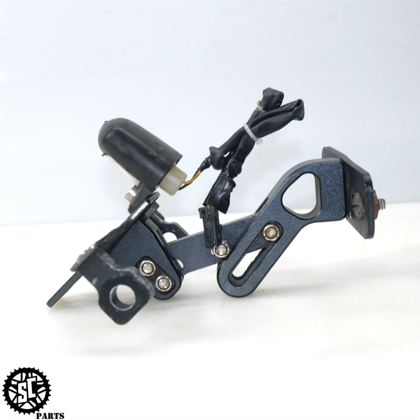 2007-2012 TRIUMPH STREET TRIPLE 675 FENDER ELIMINATOR LICENSE PLATE LIGHT T40