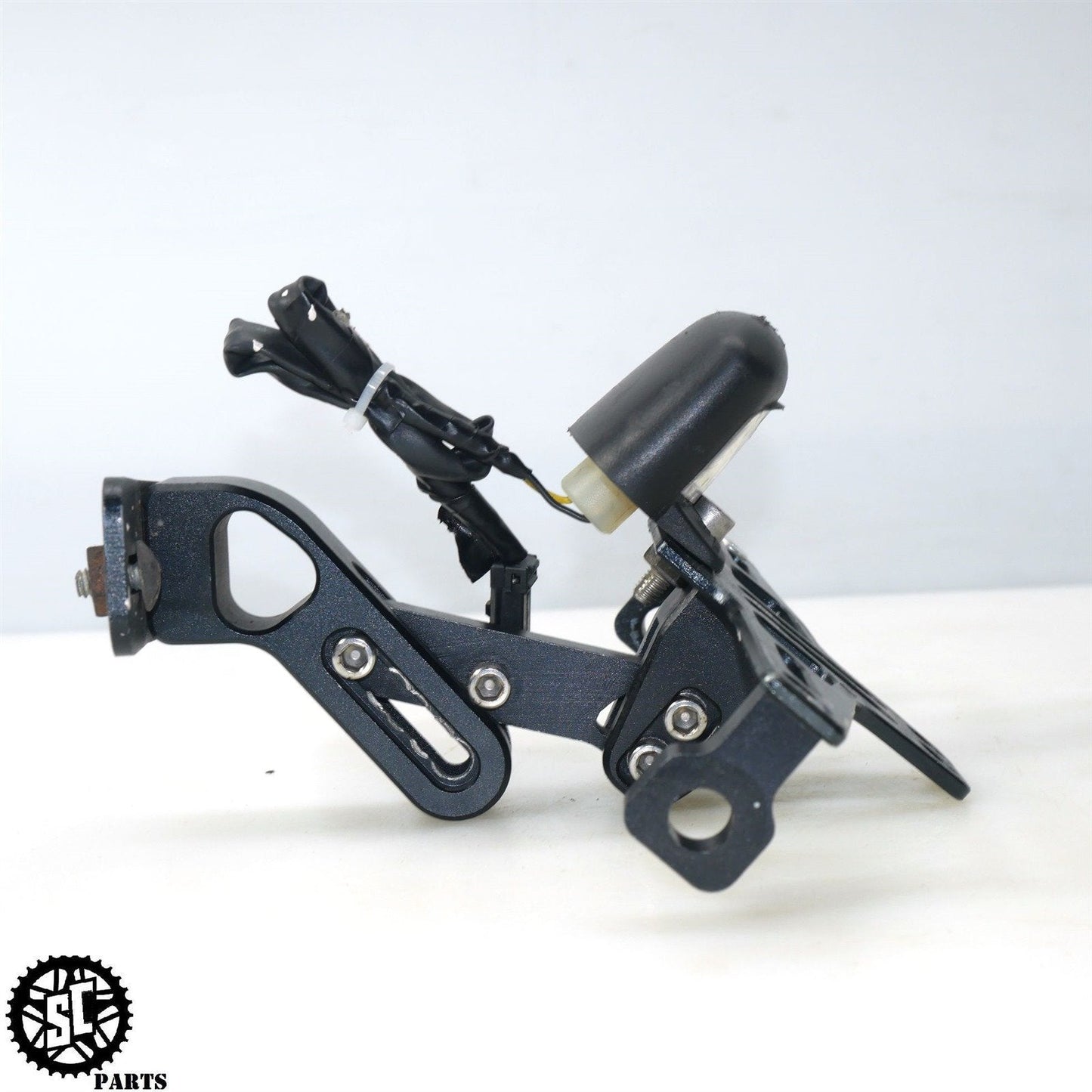 2007-2012 TRIUMPH STREET TRIPLE 675 FENDER ELIMINATOR LICENSE PLATE LIGHT T40