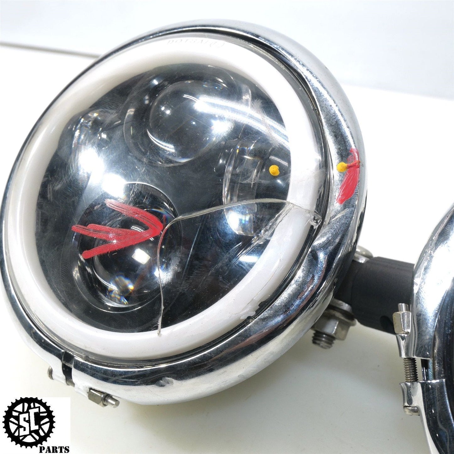 2007-2012 TRIUMPH STREET TRIPLE 675 HEADLIGHT BUCKET LEFT RIGHT BRACKET T40