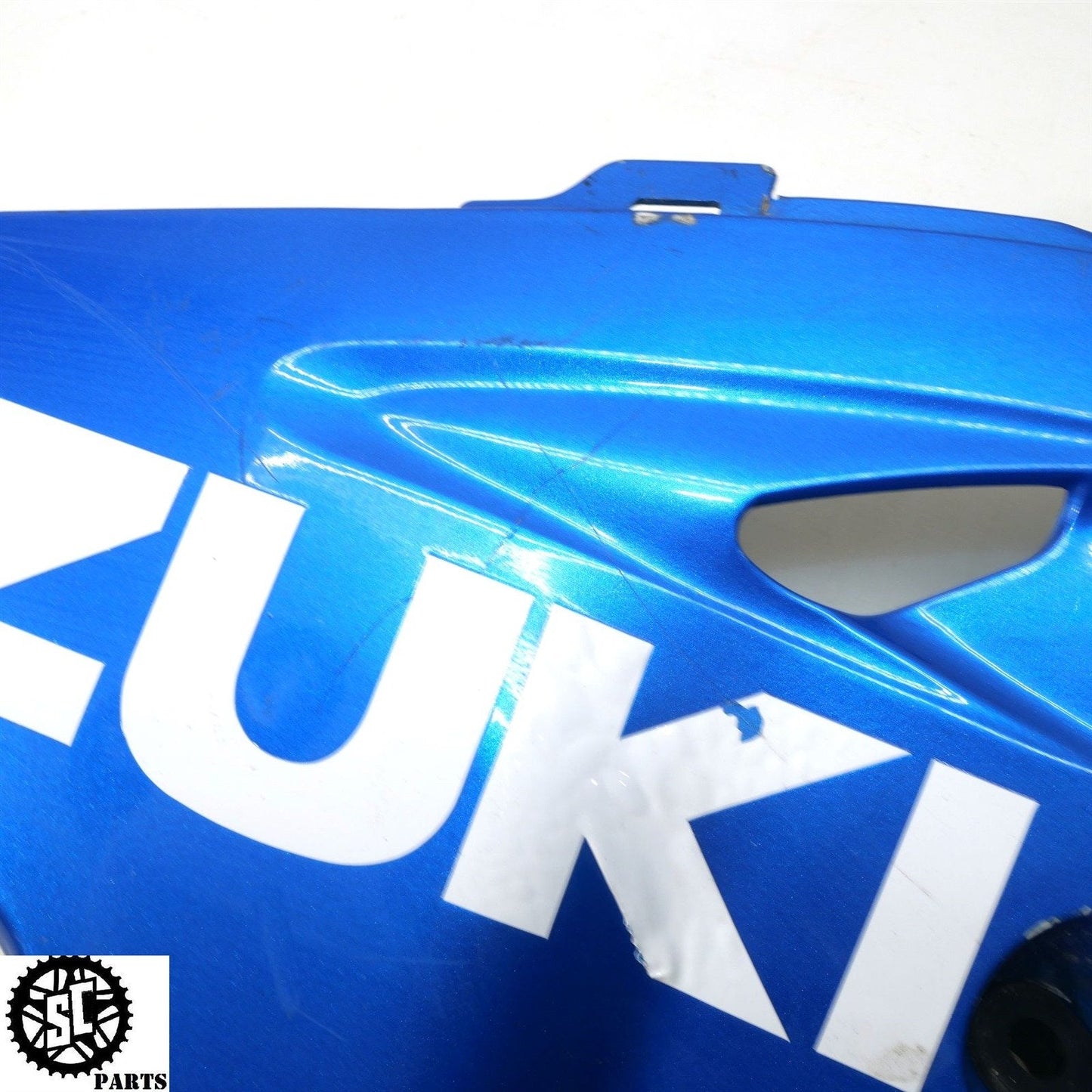 2015 09-16 SUZUKI GSXR1000 LEFT SIDE LOWER BELLY FAIRING S31