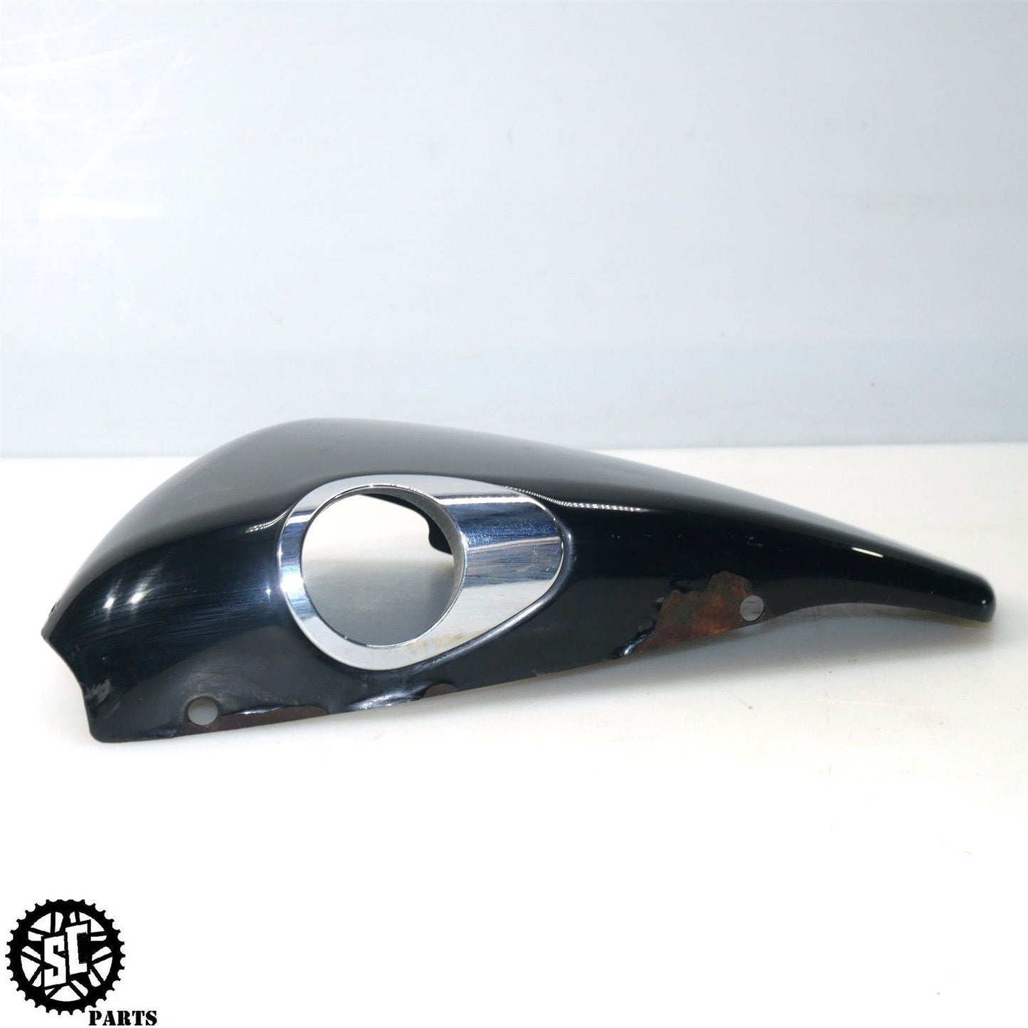 2010 HARLEY XL1200 SPORTSTER 1200 OIL TANK SIDE FAIRING FRAME COVER HD17