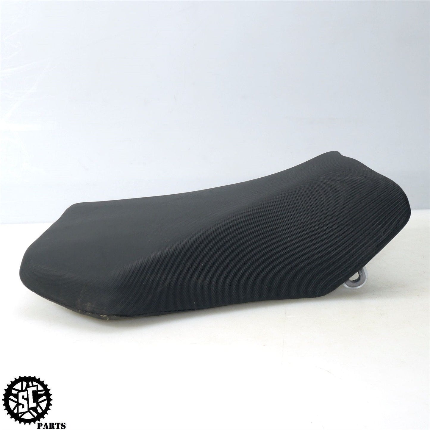 11-23 2022 SUZUKI GSXR 600 750 FRONT SEAT S39