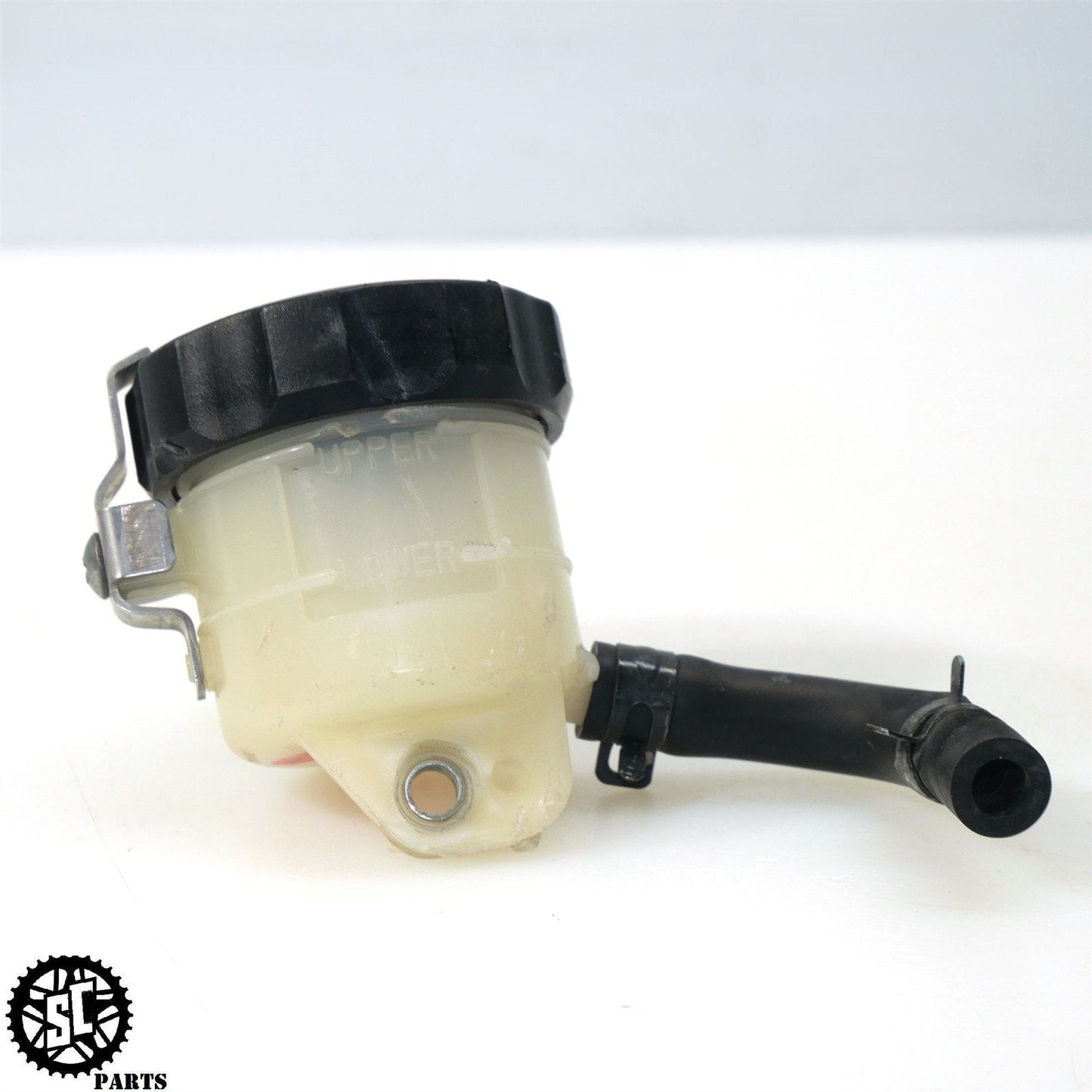 07 08 SUZUKI GSXR 1000 FRONT BRAKE FLUID TANK S69