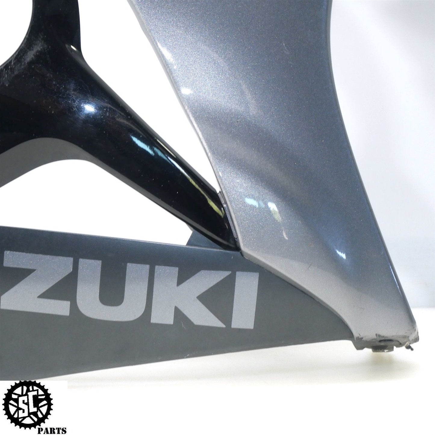 06 07 SUZUKI GSXR 600 750 RIGHT SIDE FAIRING S60