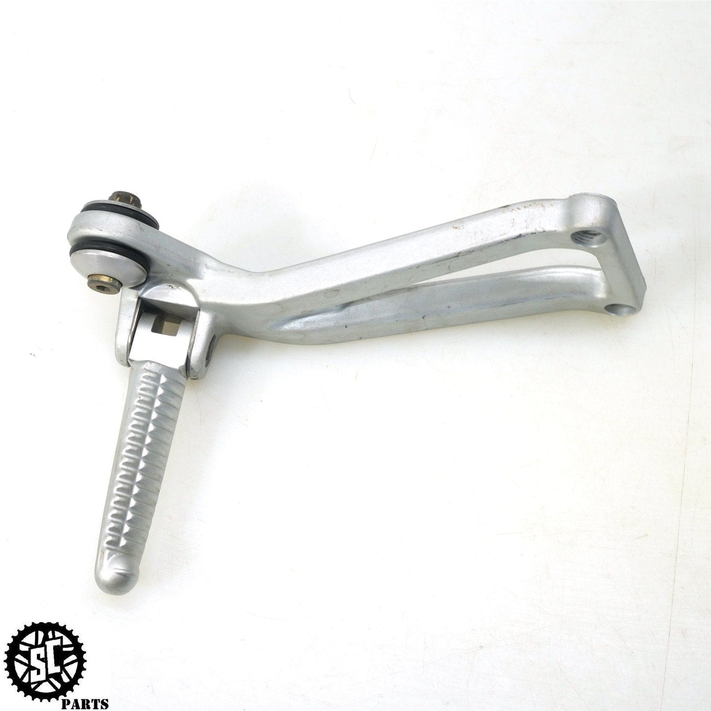 2000 DUCATI 900SS SUPERSPORT REAR PASSENGER PEGS D03