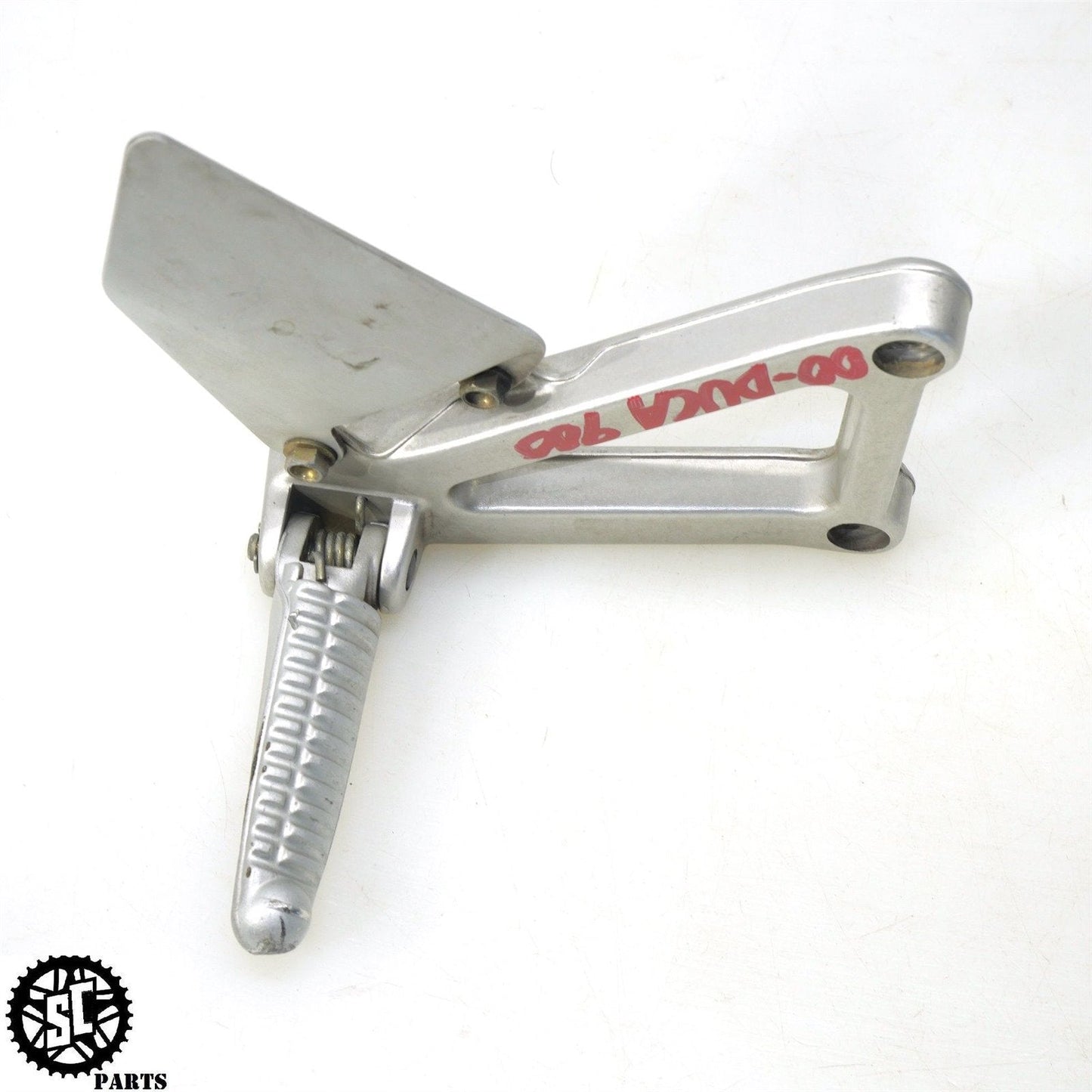 2000 DUCATI 900SS SUPERSPORT RIGHT REARSET FRONT FOOT PEG BRACKET D03