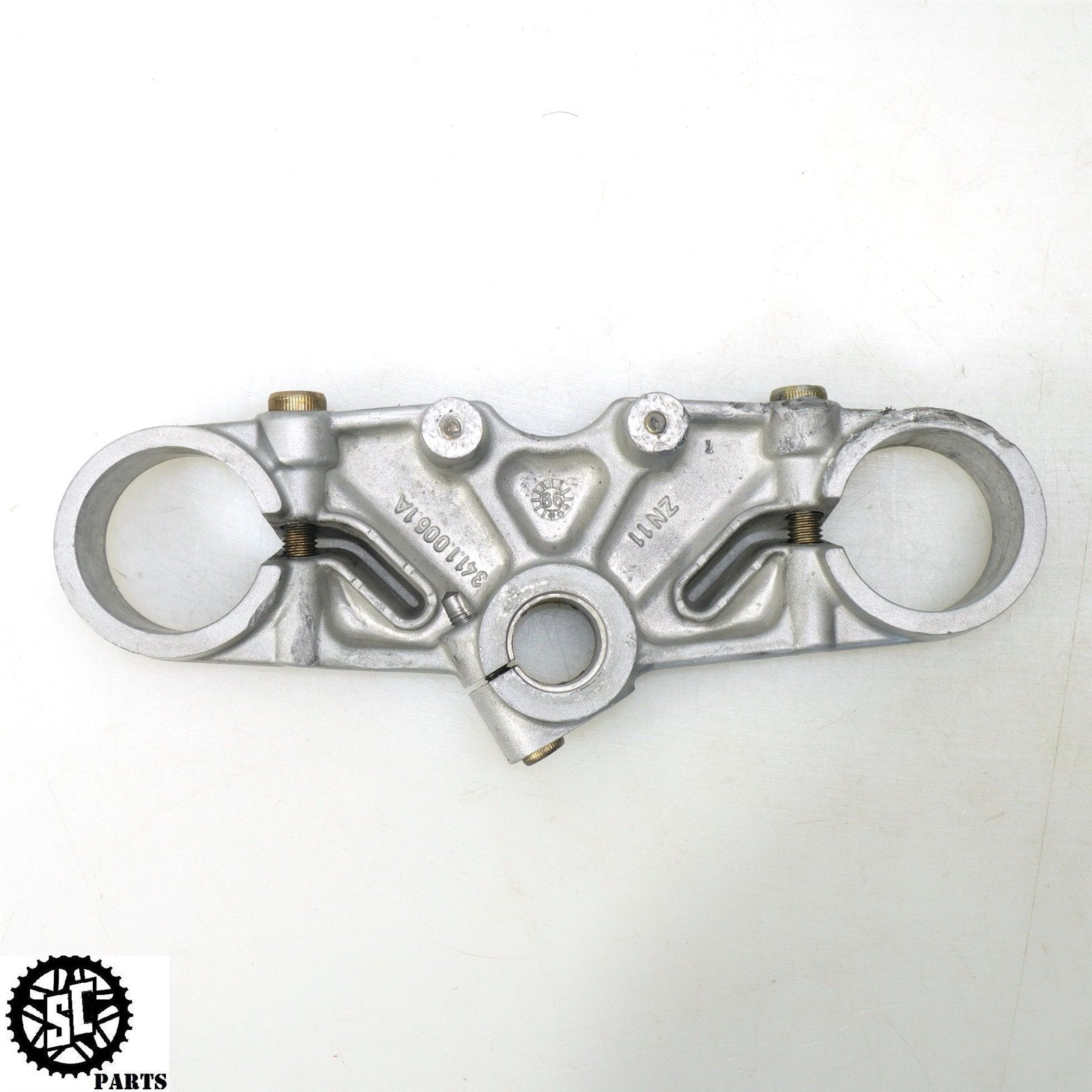 2000 DUCATI 900SS SUPERSPORT TOP UPPER TRIPLE TREE CLAMP D03