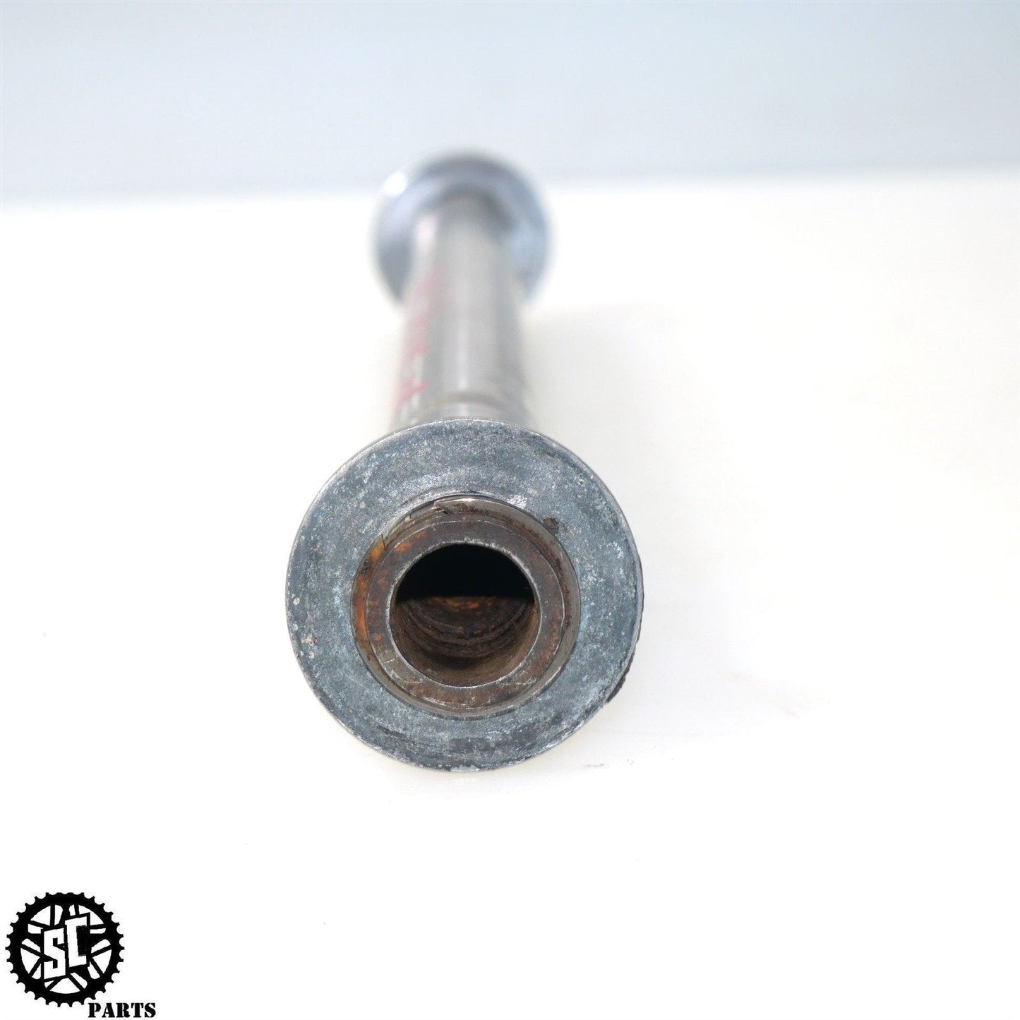 2000 DUCATI 900SS SUPERSPORT SWINGARM PIVOT BOLT D03