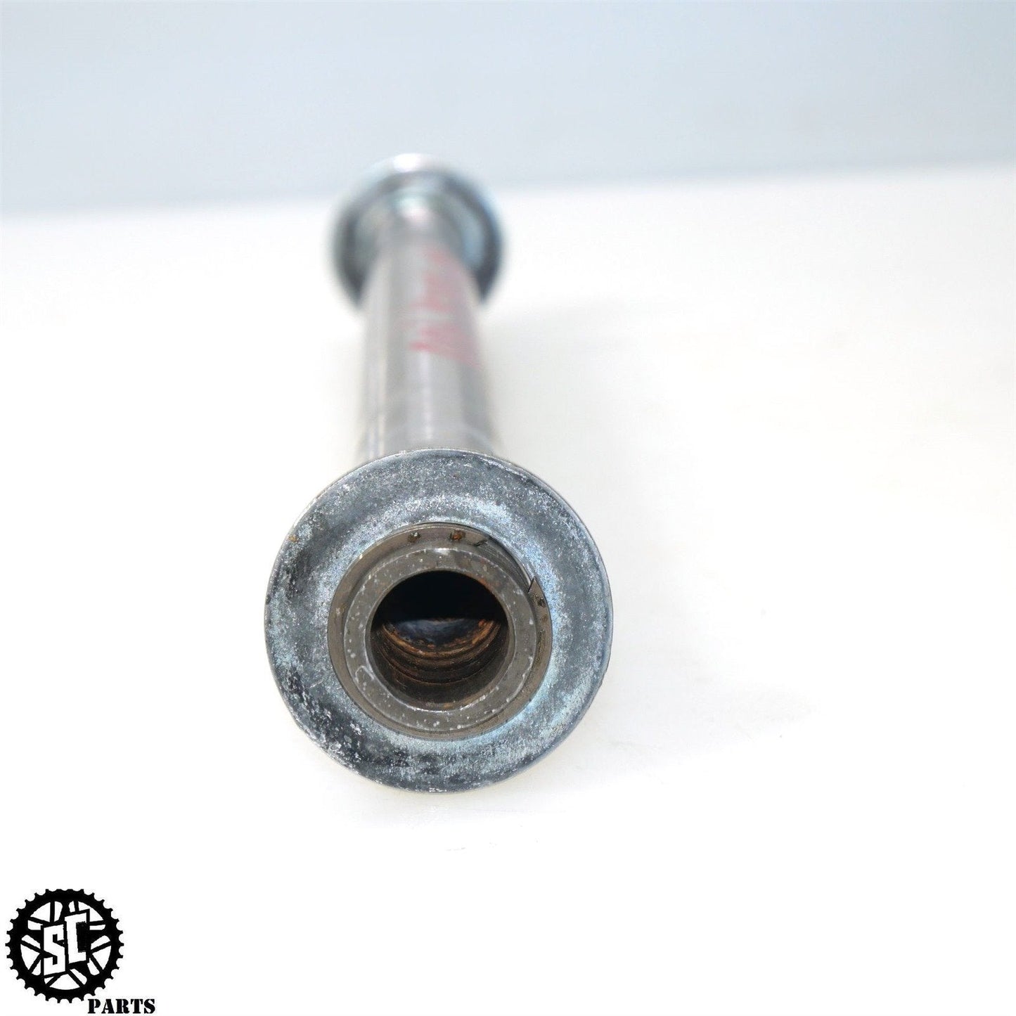 2000 DUCATI 900SS SUPERSPORT SWINGARM PIVOT BOLT D03