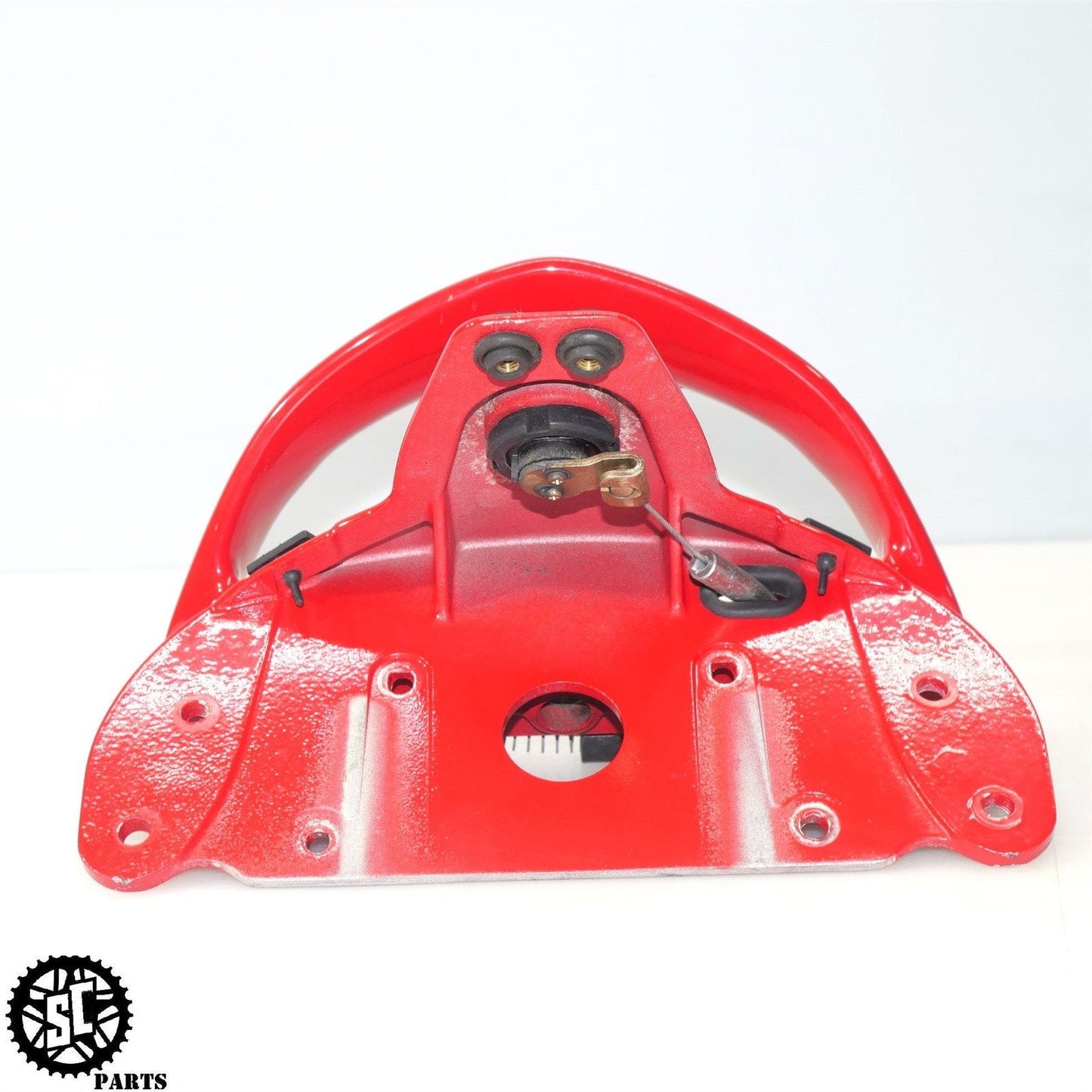 2000 DUCATI 900SS SUPERSPORT PASSENGER GRAB BAR SEAT LOCK LATCH D03