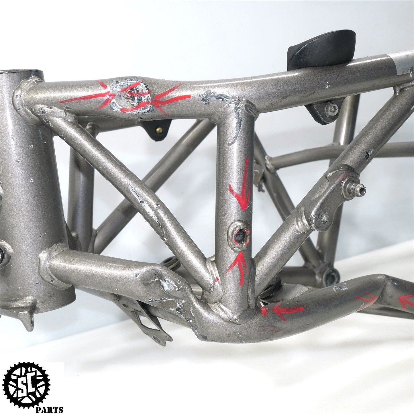 2000 DUCATI 900SS SUPERSPORT FRAME CHASSIS *NR* D03