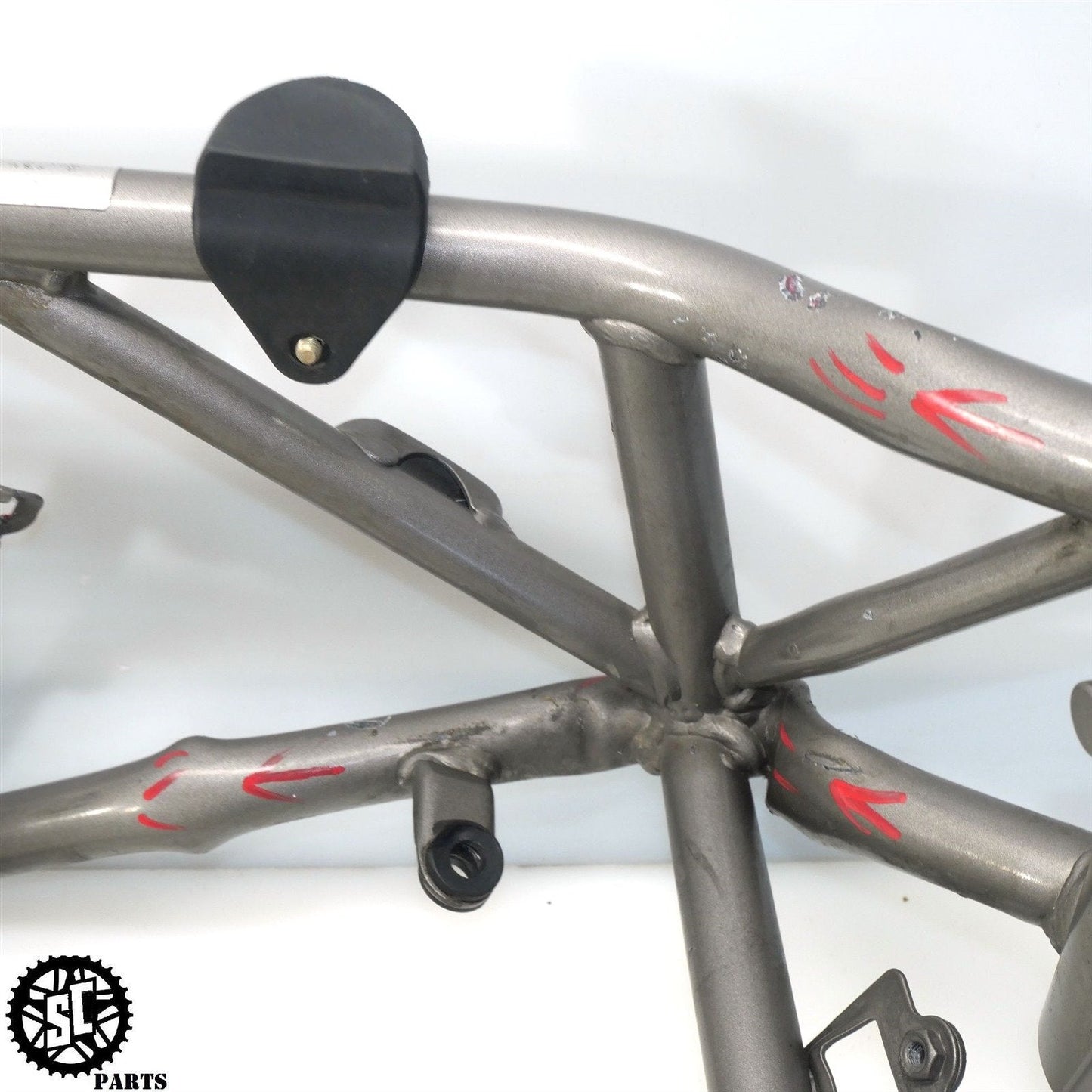 2000 DUCATI 900SS SUPERSPORT FRAME CHASSIS *NR* D03