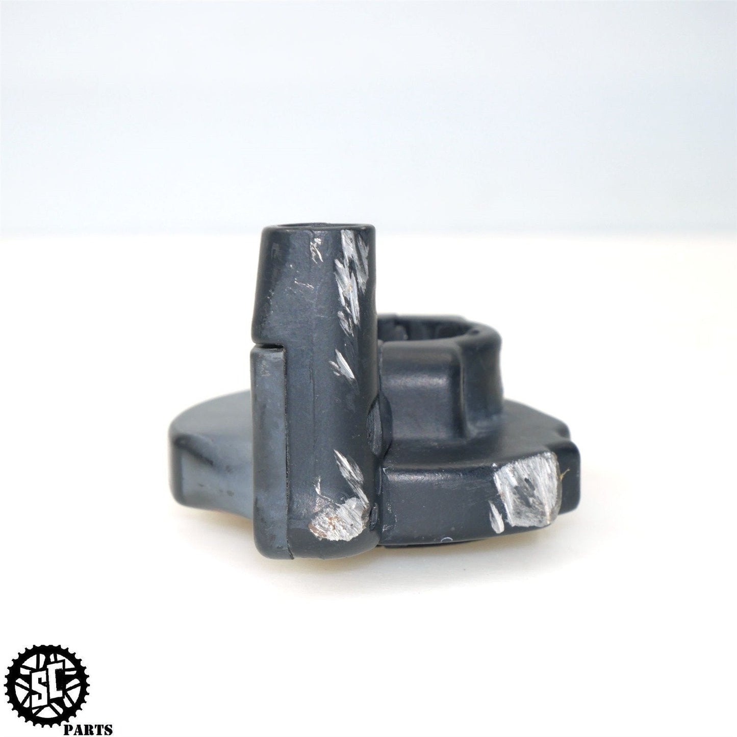 2000 DUCATI 900SS SUPERSPORT THROTTLE CABLE HOUSING D03