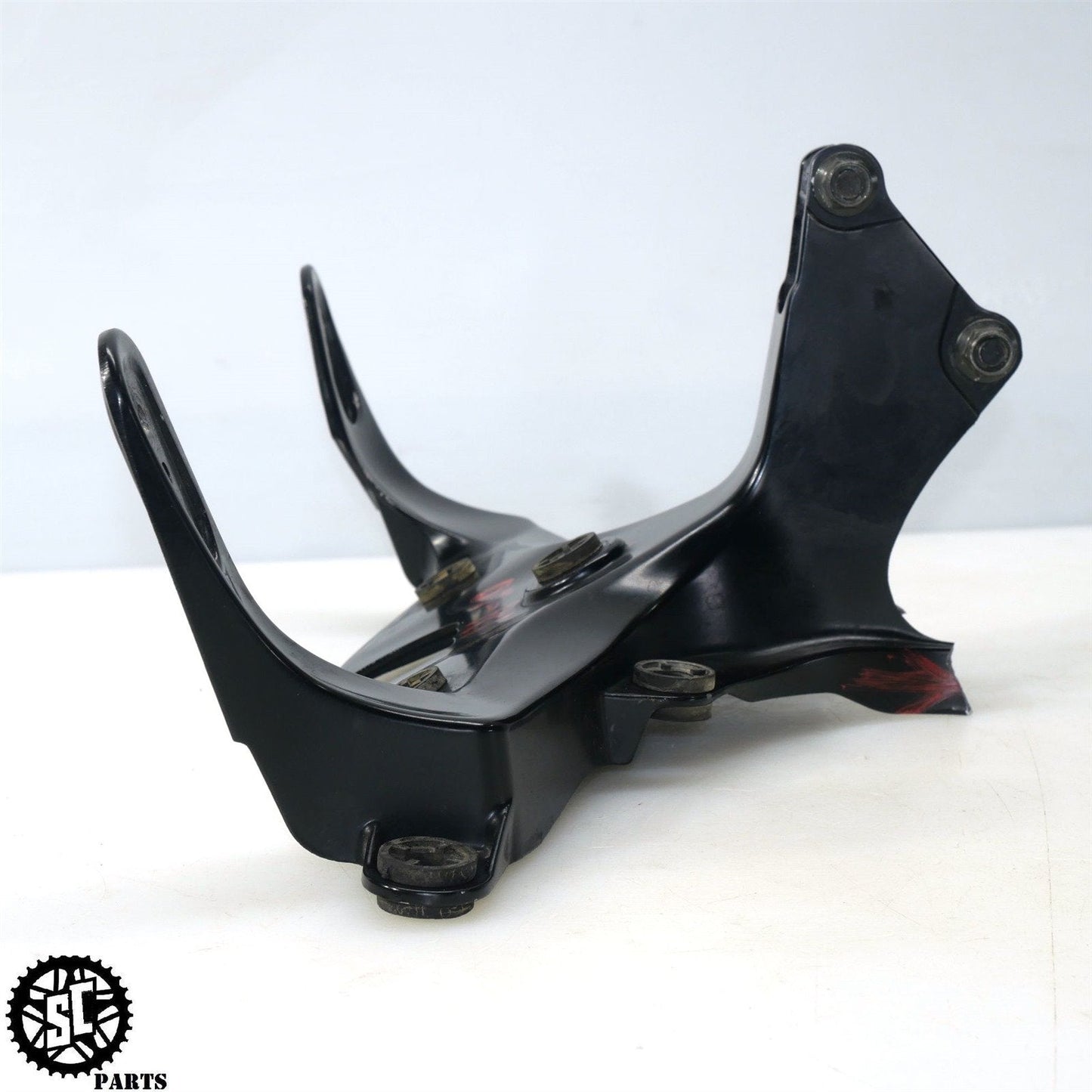 07-08 YAMAHA YZF R1 UPPER FAIRING STAY BRACKET Y28