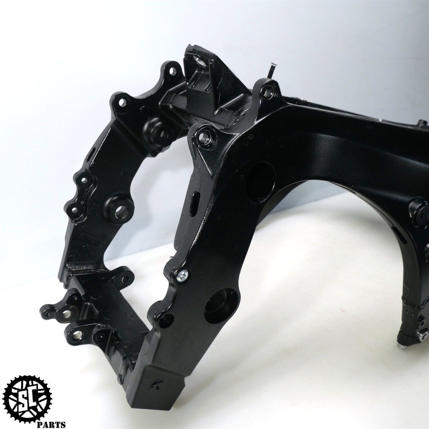 2022 SUZUKI GSXR 600 750 CHASSIS FRAME *S* S53