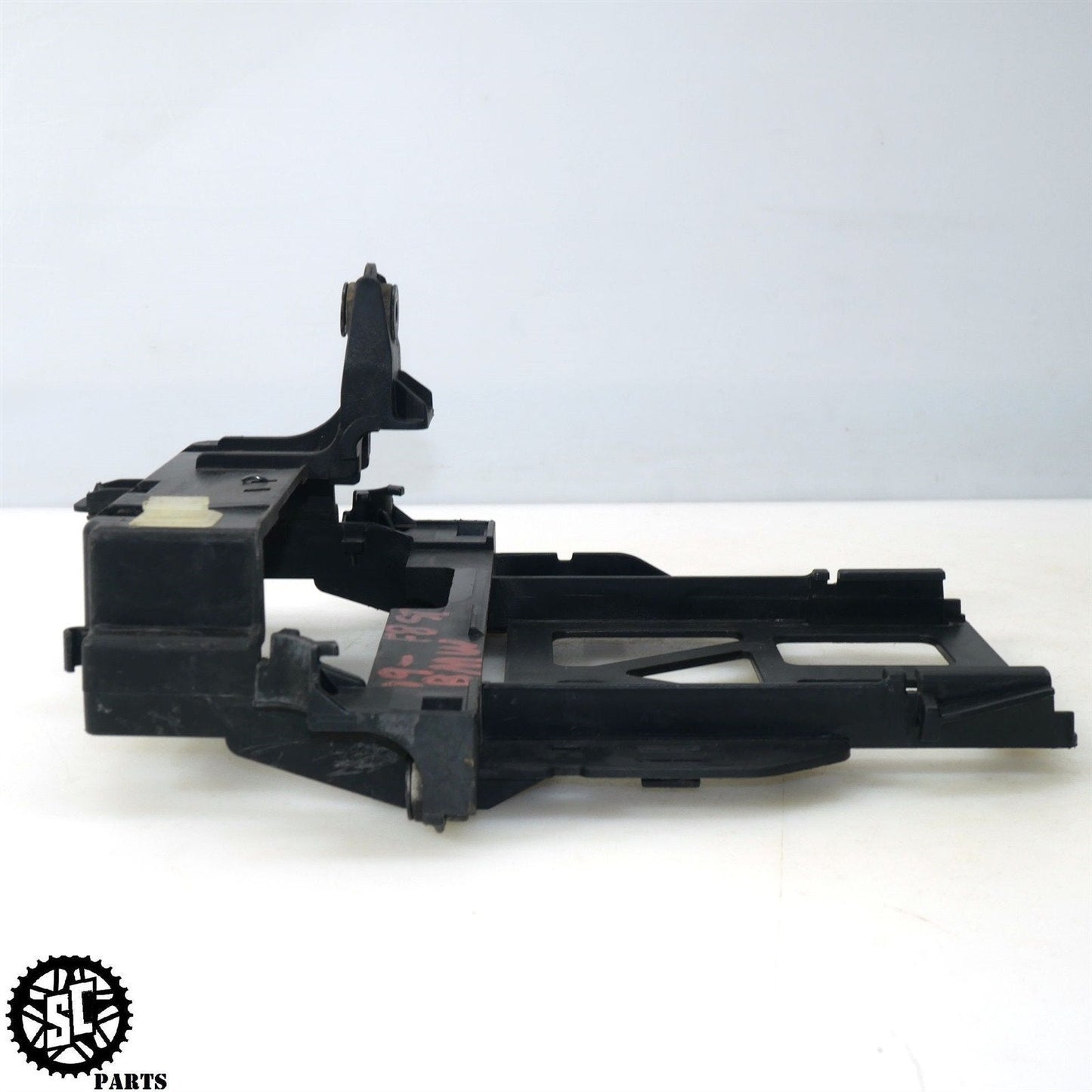 06-12 BMW F800ST ECU CONTROL MOUNT TRAY BRACKET B18