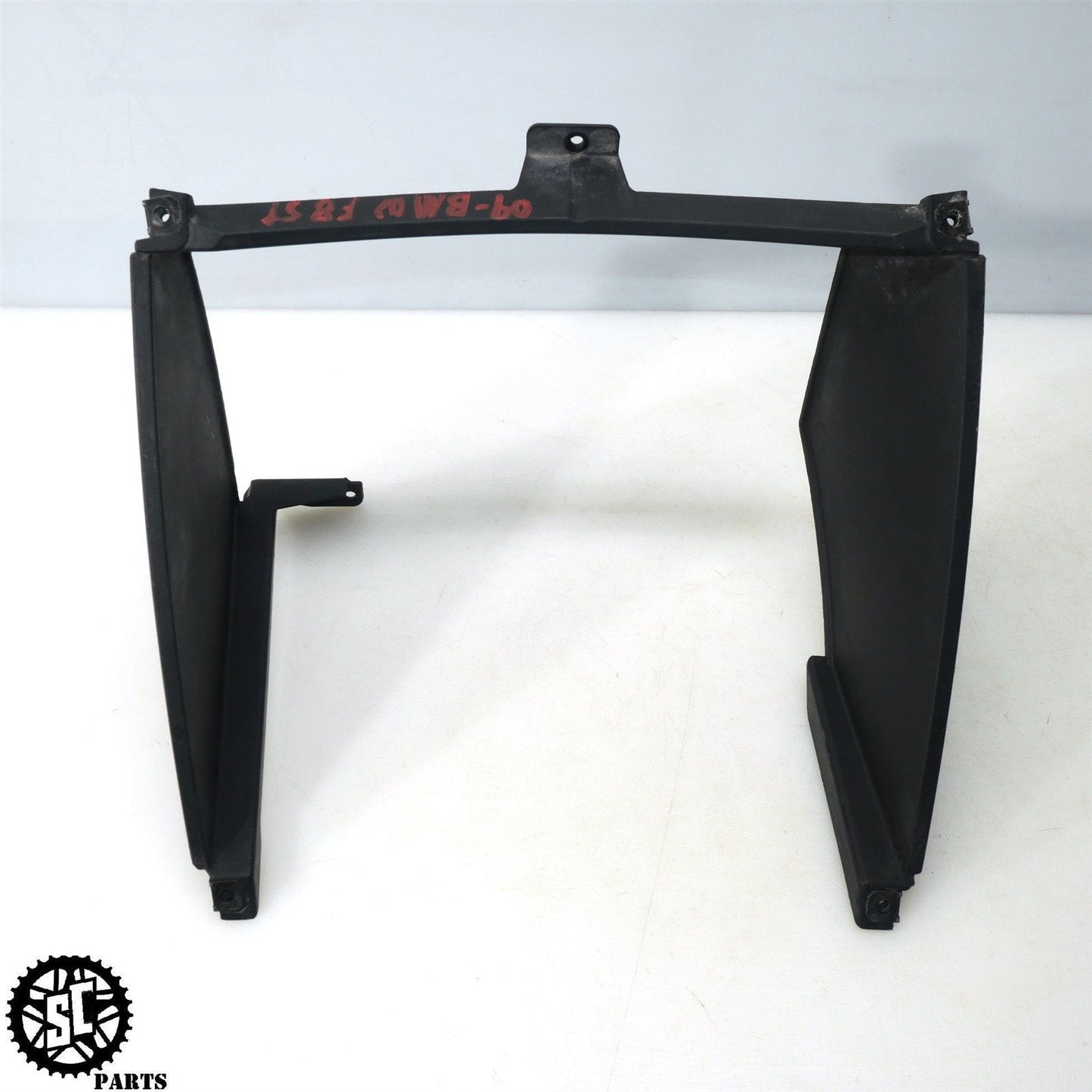 06-12 BMW F800ST RADIATOR AIR DUCT INNER FAIRING TRIM B18