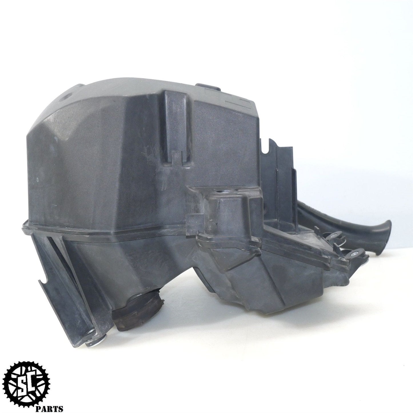 06-12 BMW F800ST AIRBOX INTAKE FILTER HOUSING B18