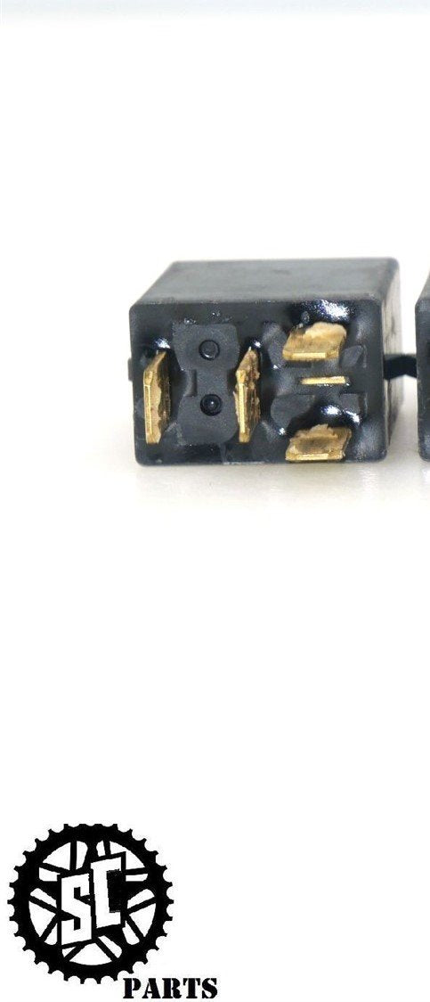 09-12 TRIUMPH STREET TRIPLE 675 RELAY SWITCH T45