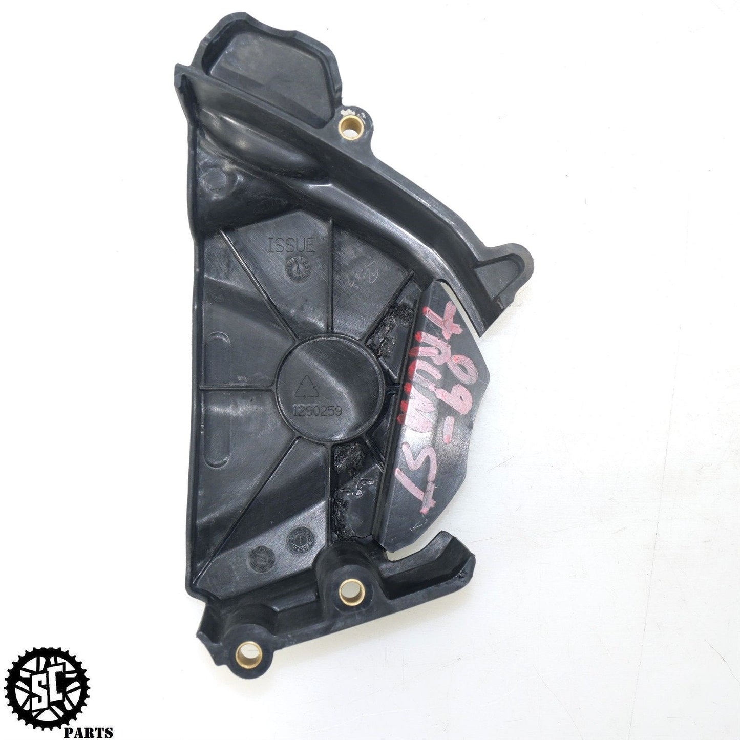 09-12 TRIUMPH STREET TRIPLE 675 FRONT SPROCKET COVER T45