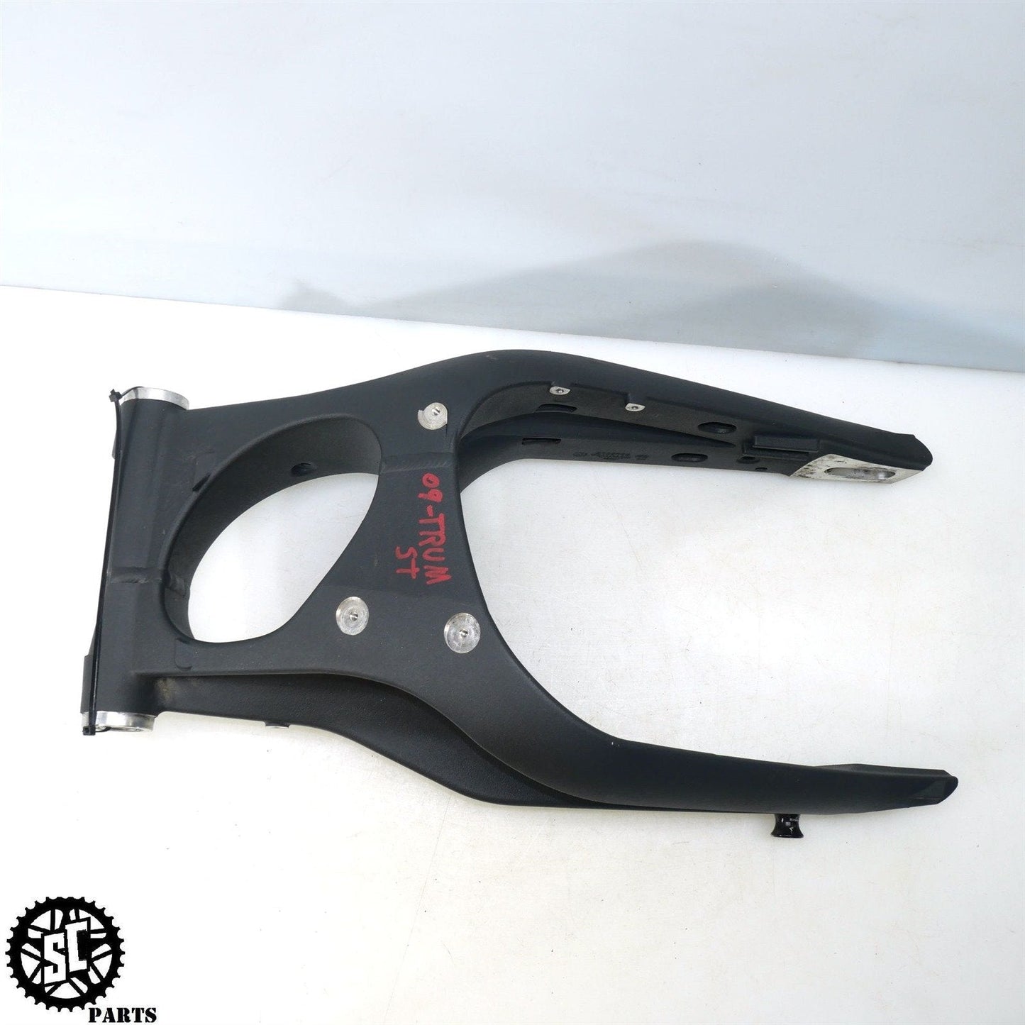 09-12 TRIUMPH STREET TRIPLE 675 REAR SWINGARM T45