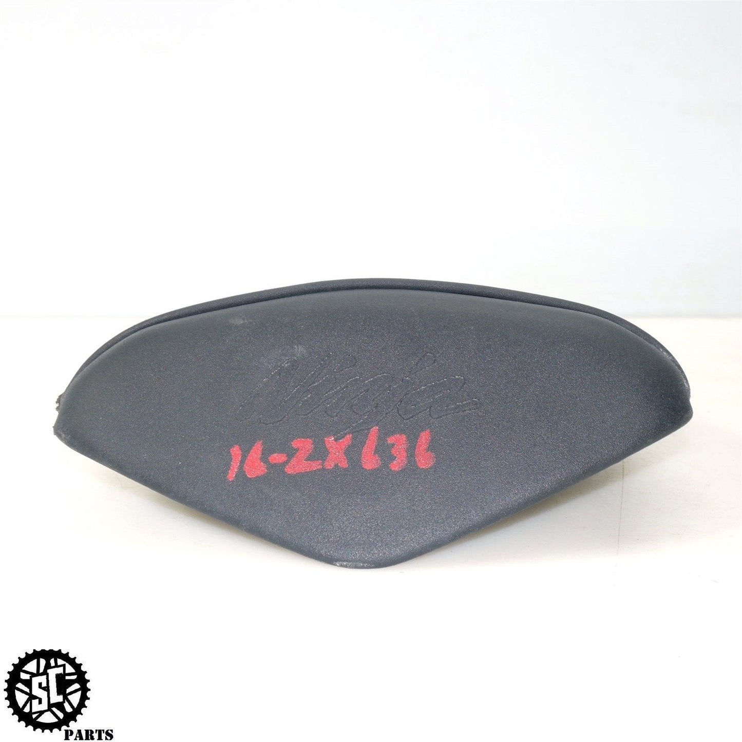 13-18 KAWASAKI NINJA ZX6R REAR PASSENGER SEAT K59