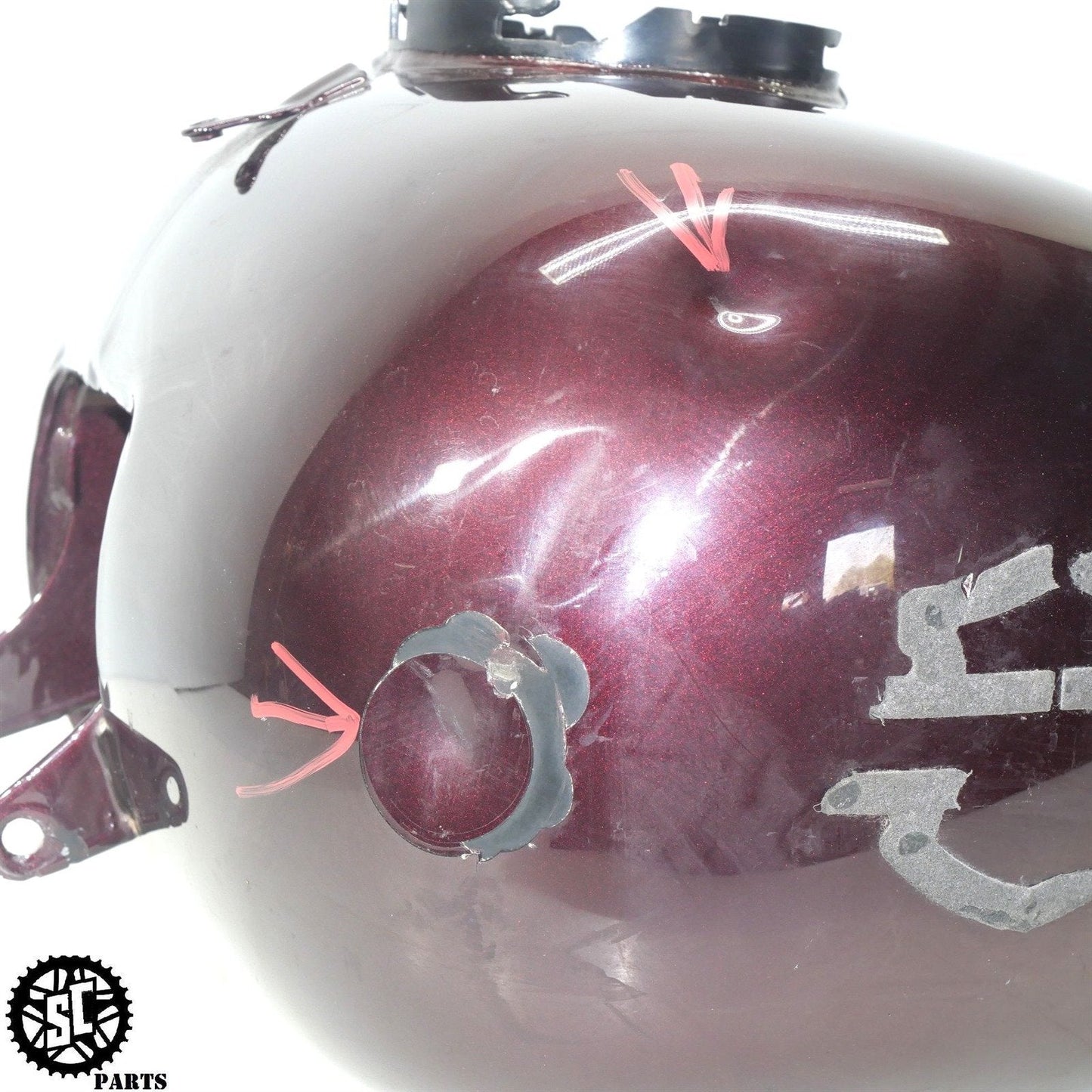 09-21 2018 HARLEY TOURING ROAD GLIDE FUEL GAS TANK TWISTED CHERRY HD08