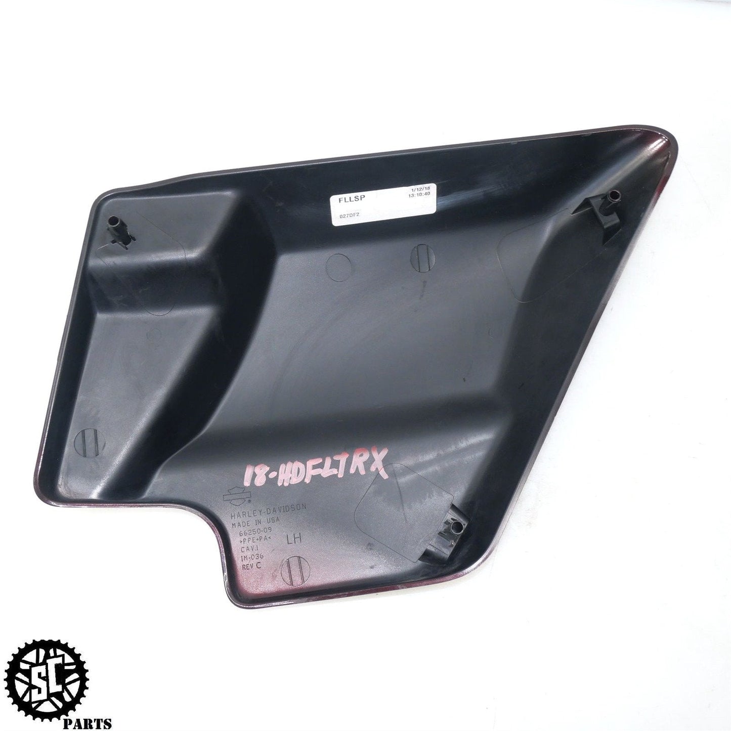 17-22 HARLEY TOURING ROAD GLIDE FRAME COVER TWISTED CHERRY HD08