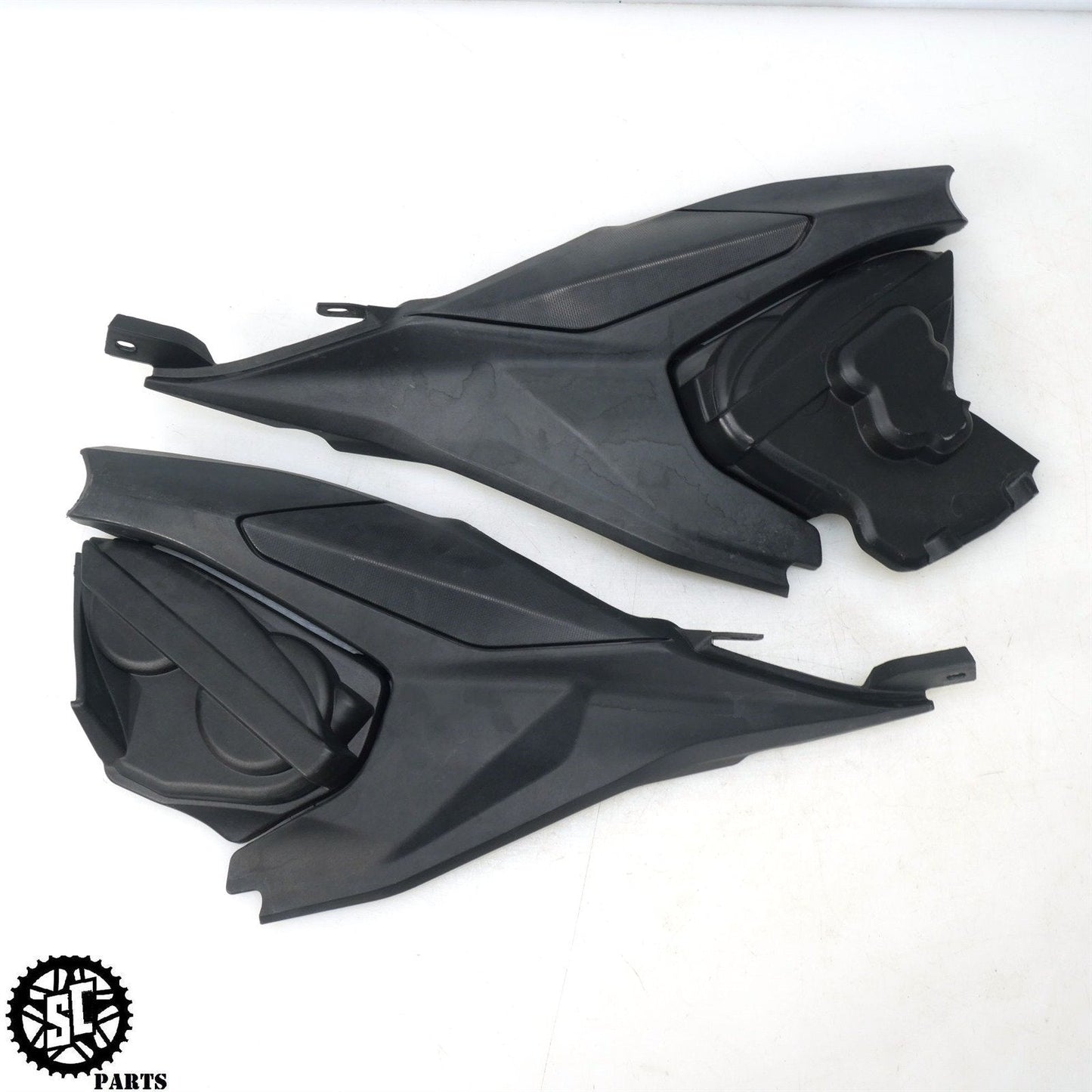 16-19 DUCATI PANIGALE 959 LEFT RIGHT ENGINE MOTOR COVER FAIRING D02