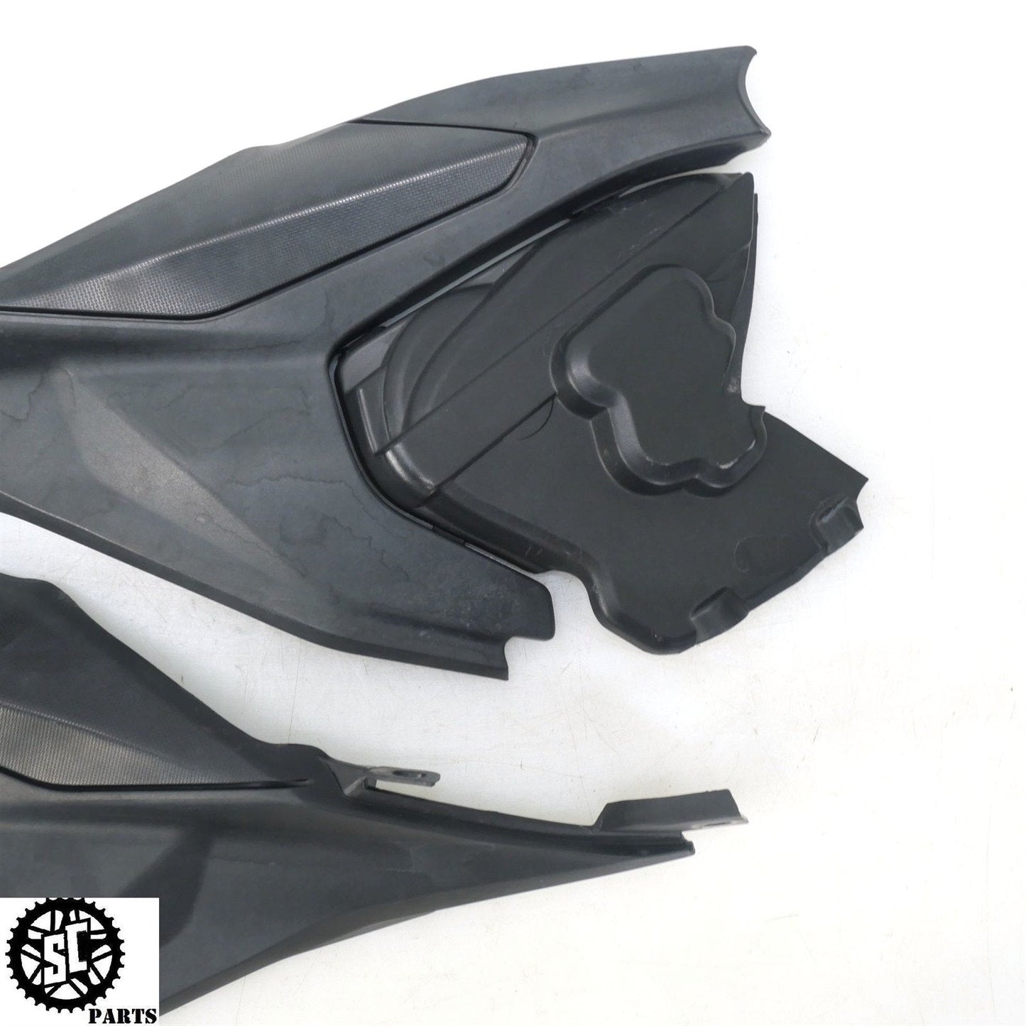 16-19 DUCATI PANIGALE 959 LEFT RIGHT ENGINE MOTOR COVER FAIRING D02