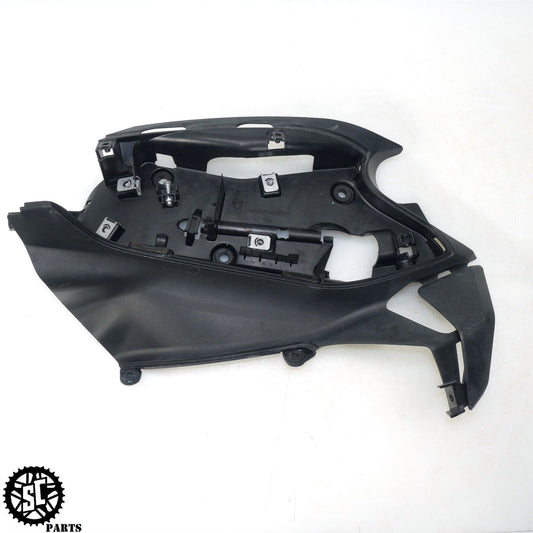 16-19 DUCATI PANIGALE 899 959 LEFT SIDE FAIRING BRACKET COVER D02