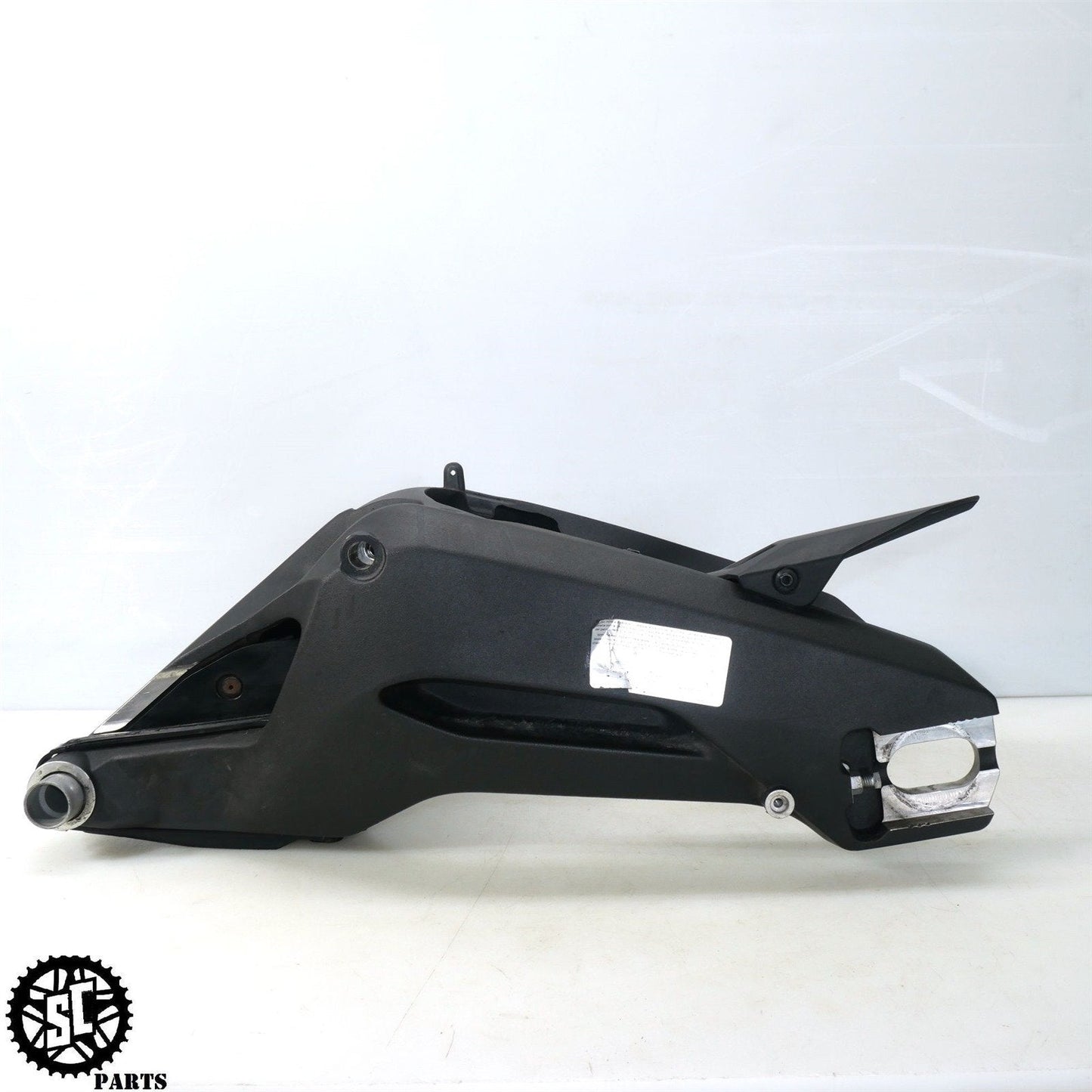 16-19 DUCATI PANIGALE 959 SWINGARM D02