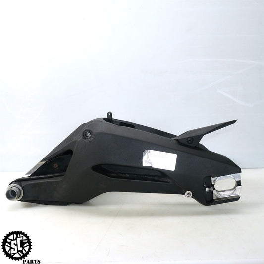 16-19 DUCATI PANIGALE 959 SWINGARM D02