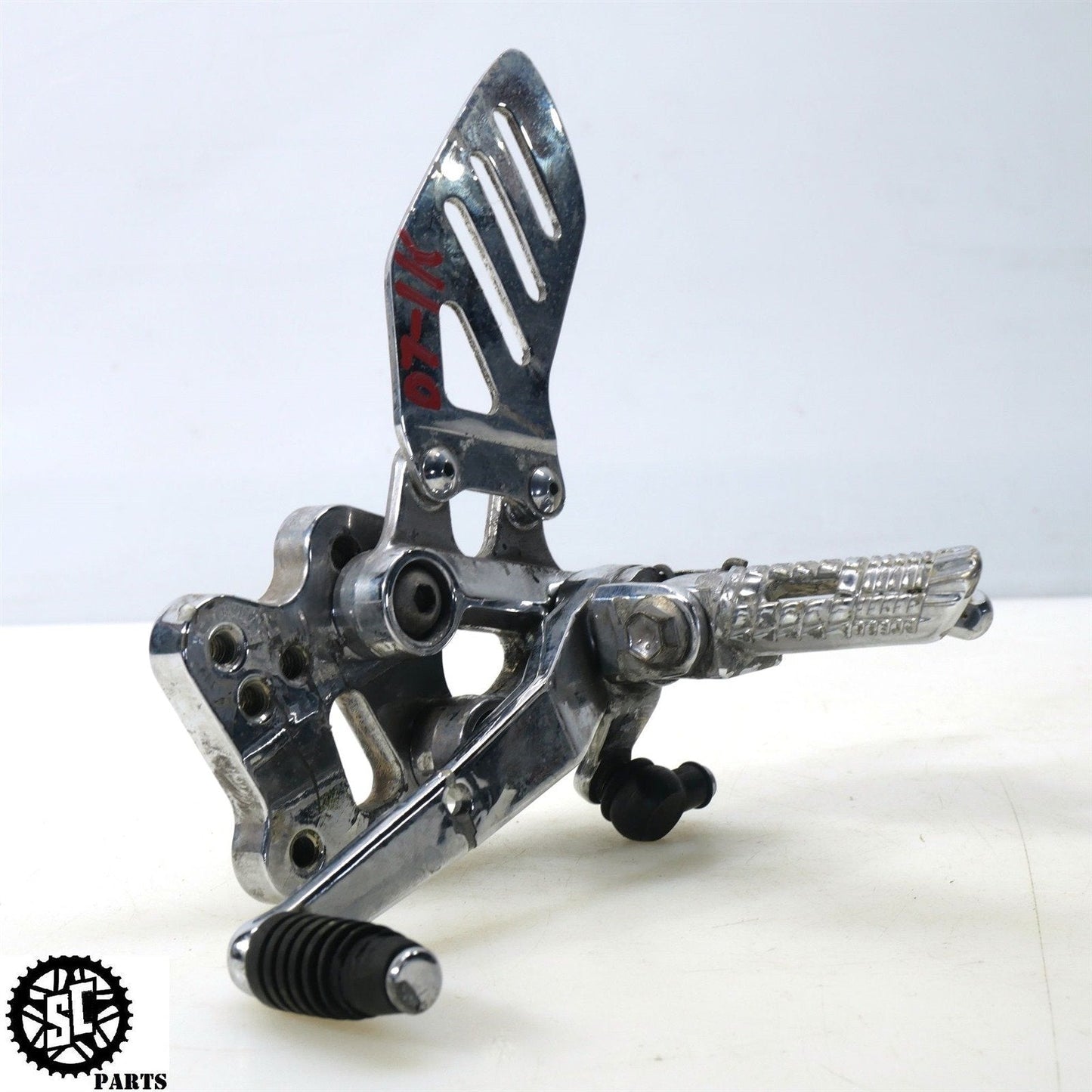 07 08 SUZUKI GSXR1000 LEFT REARSET FOOT PEG SHIFTER PEDAL CHROME S57