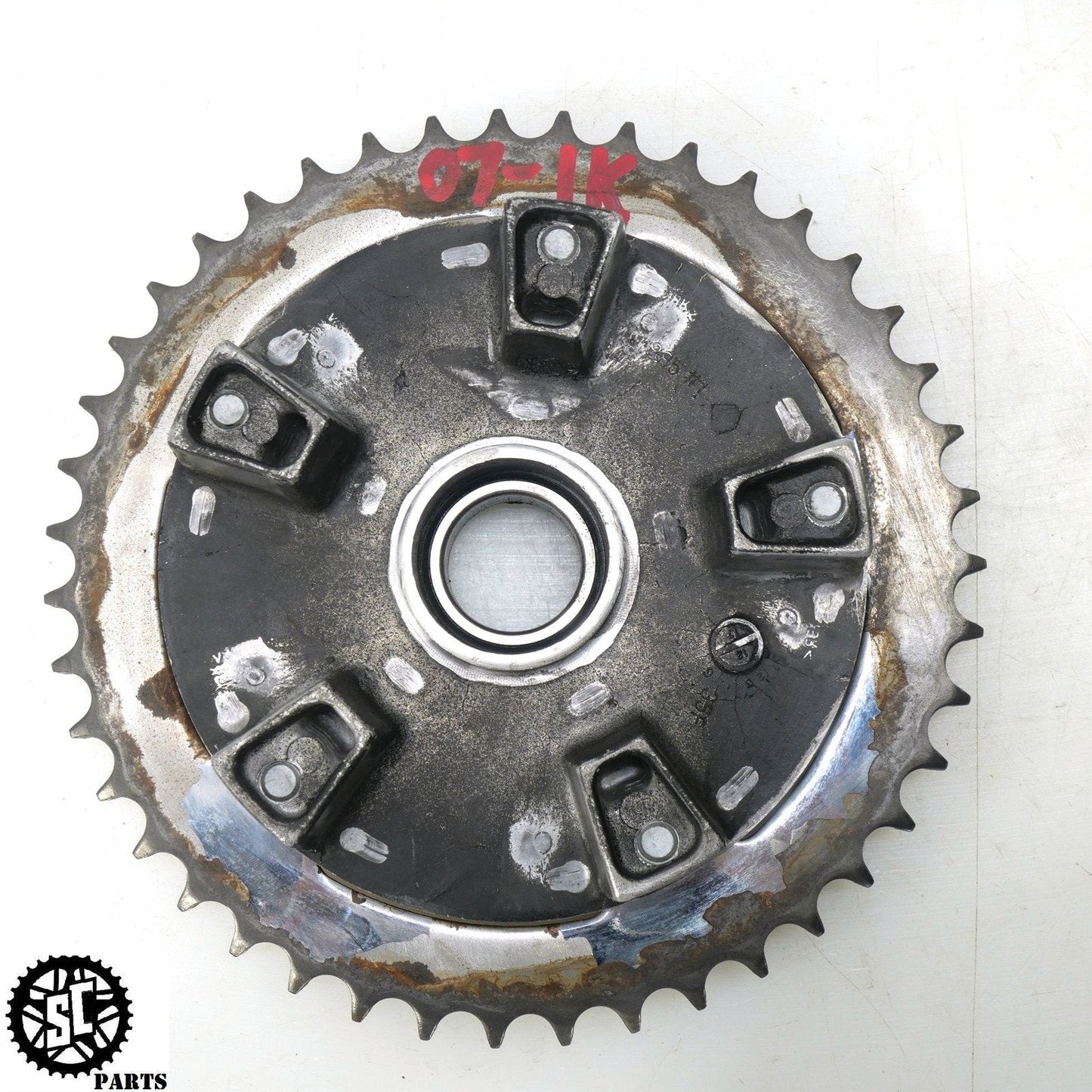 07 08 SUZUKI GSXR1000 REAR SPROCKET HUB 43T S57