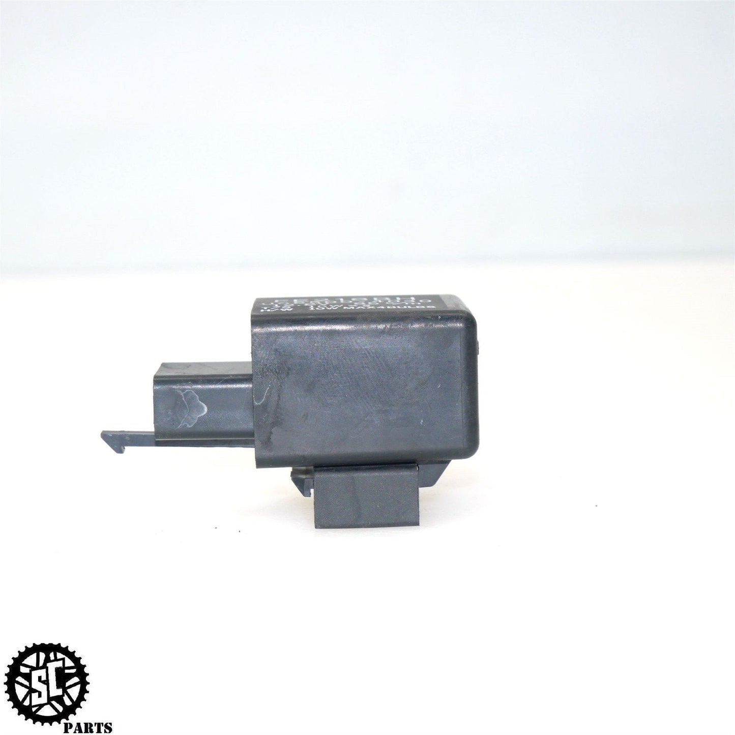 2015 TRIUMPH STREET TRIPLE 675 TURN SIGNAL FLASHER BLINKER RELAY SWITCH T18