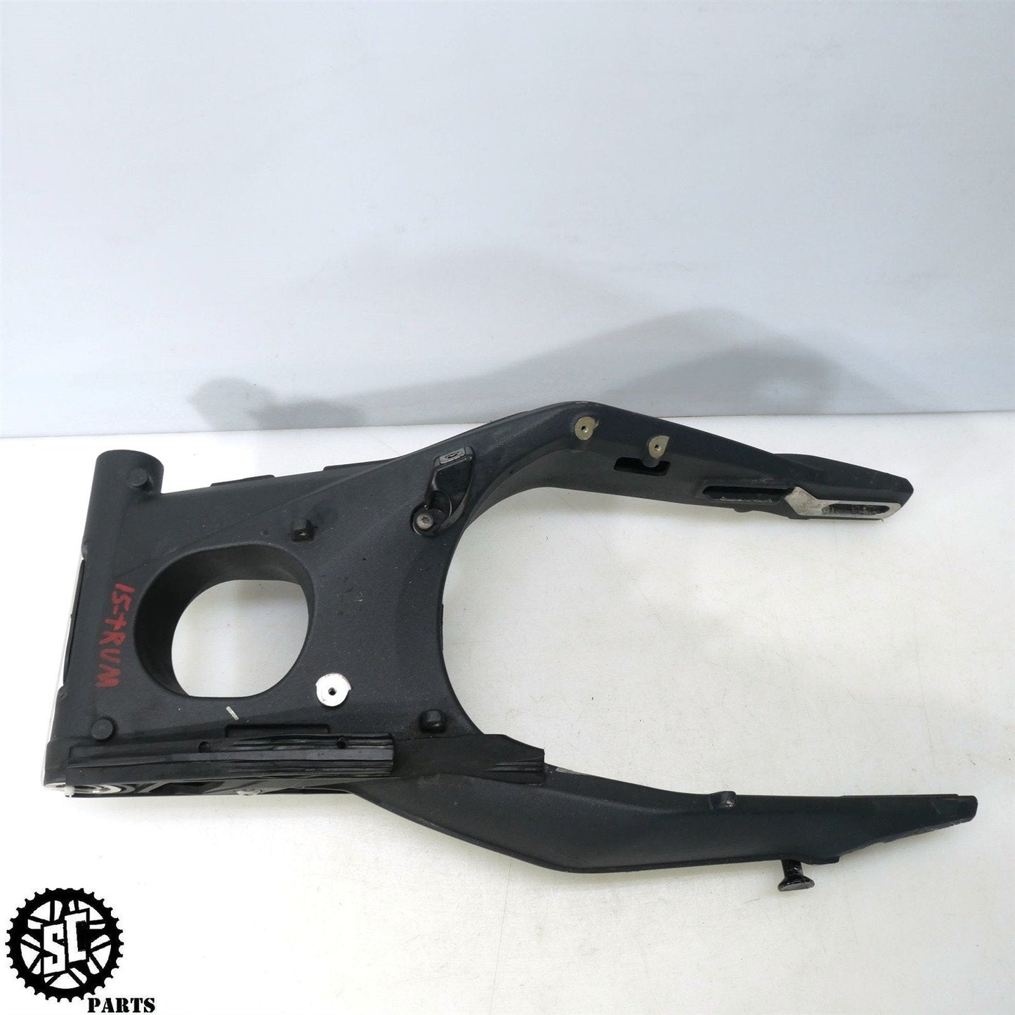 2015 TRIUMPH STREET TRIPLE 675 SWINGARM T18