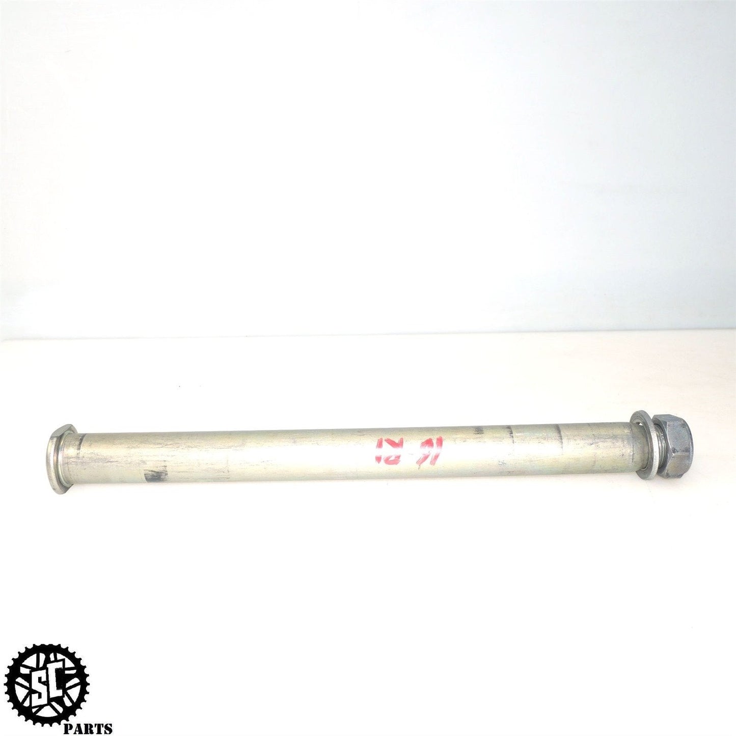 2015-2019 YAMAHA YZF R1 M REAR WHEEL AXLE BOLT Y01 – SALVAGECYCLEPARTS